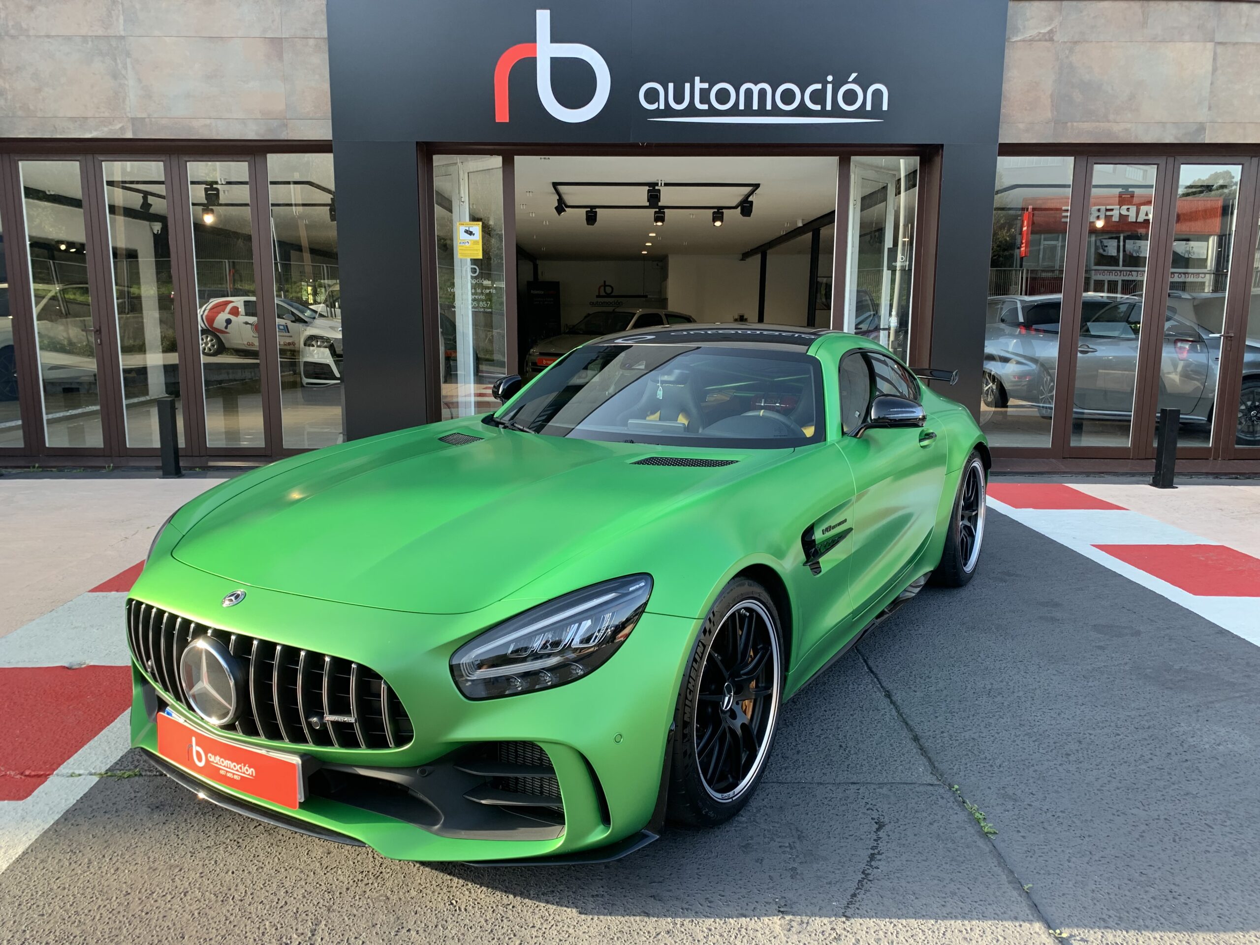 MERCEDES-BENZ Mercedes-AMG GT MercedesAMG GT R Coupe