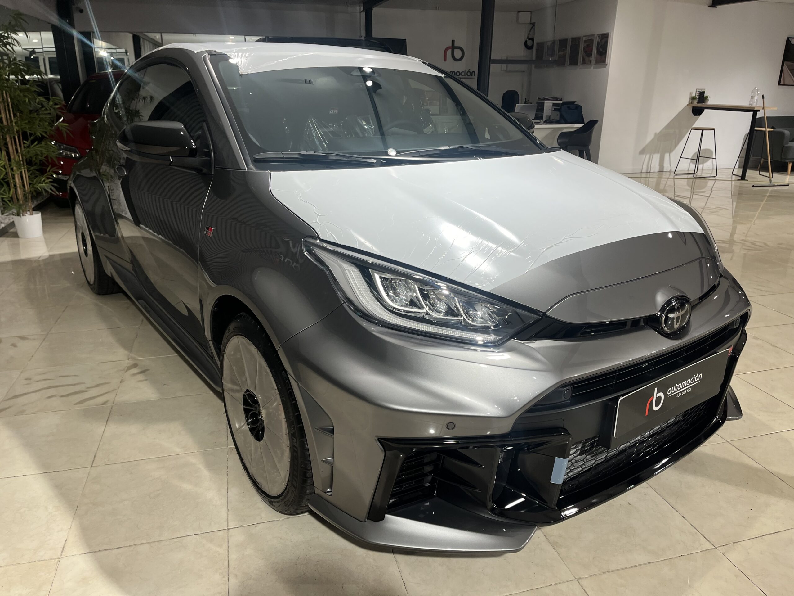 TOYOTA GR Yaris 1.6T 276 MANUAL RZ