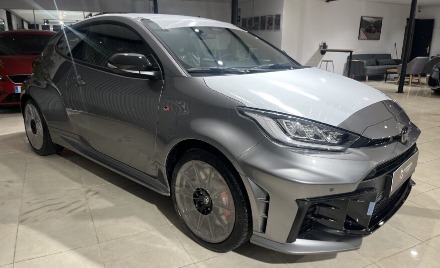 TOYOTA GR Yaris 1.6T 276 MANUAL RZ