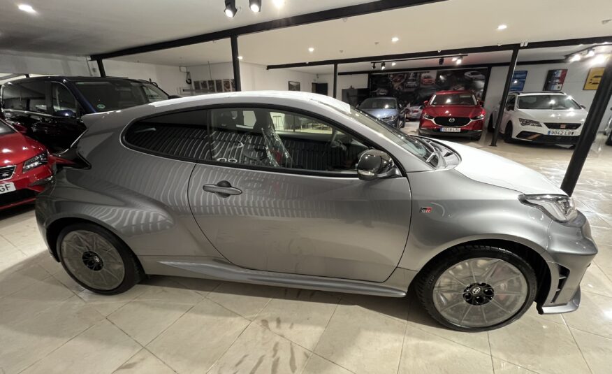 TOYOTA GR Yaris 1.6T 276 MANUAL RZ