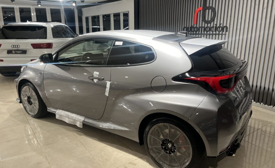 TOYOTA GR Yaris 1.6T 276 MANUAL RZ