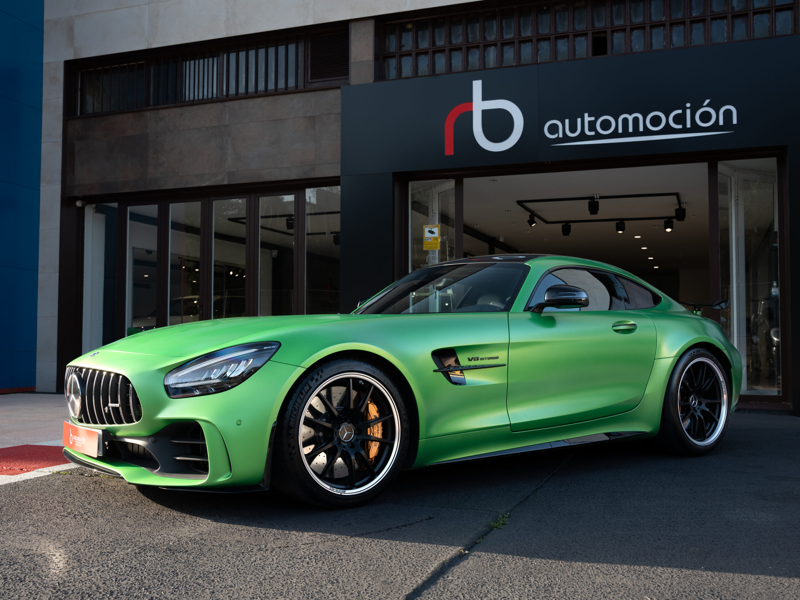 MERCEDES-BENZ Mercedes-AMG GT MercedesAMG GT R Coupe