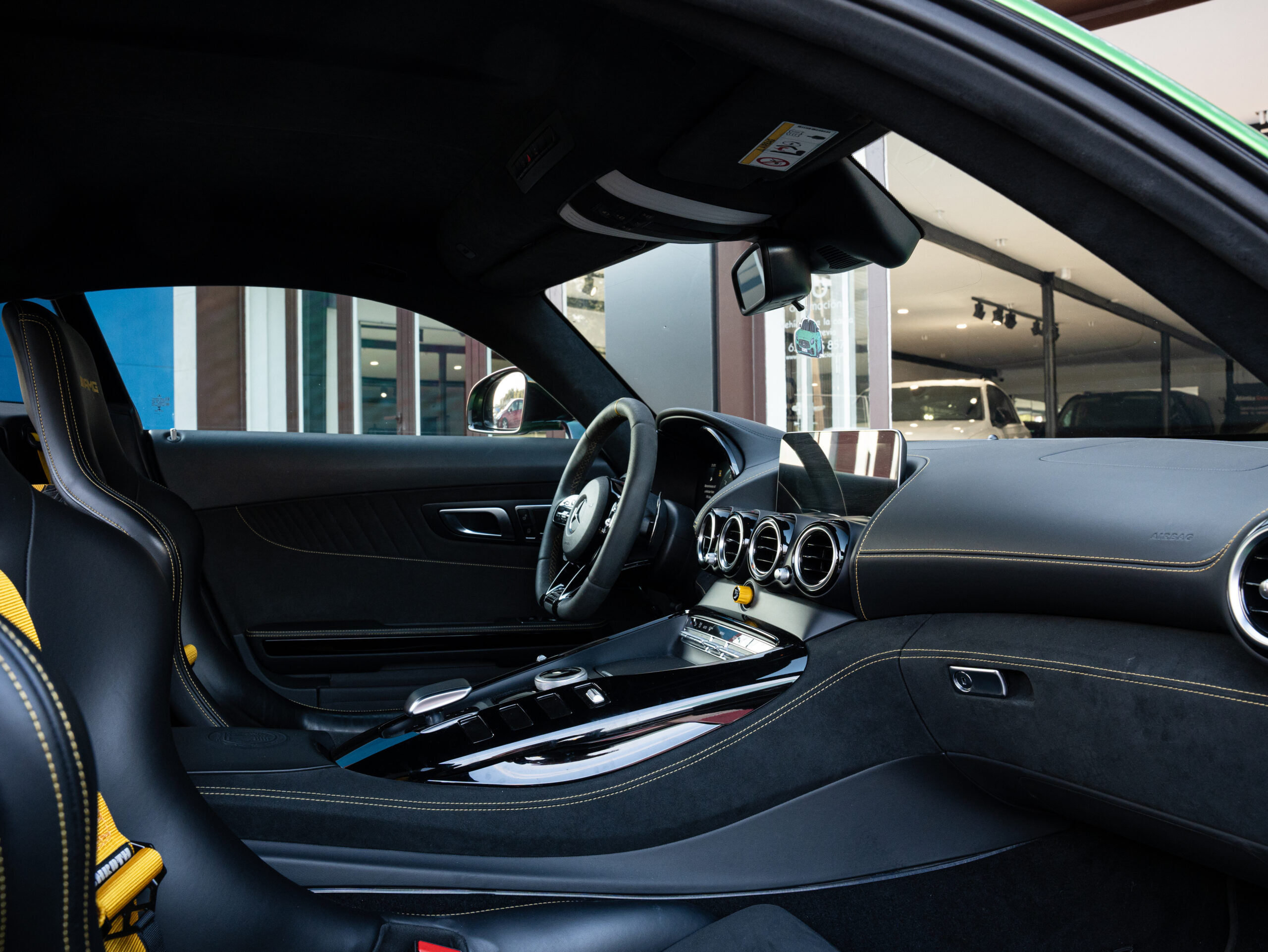 MERCEDES-BENZ Mercedes-AMG GT MercedesAMG GT R Coupe