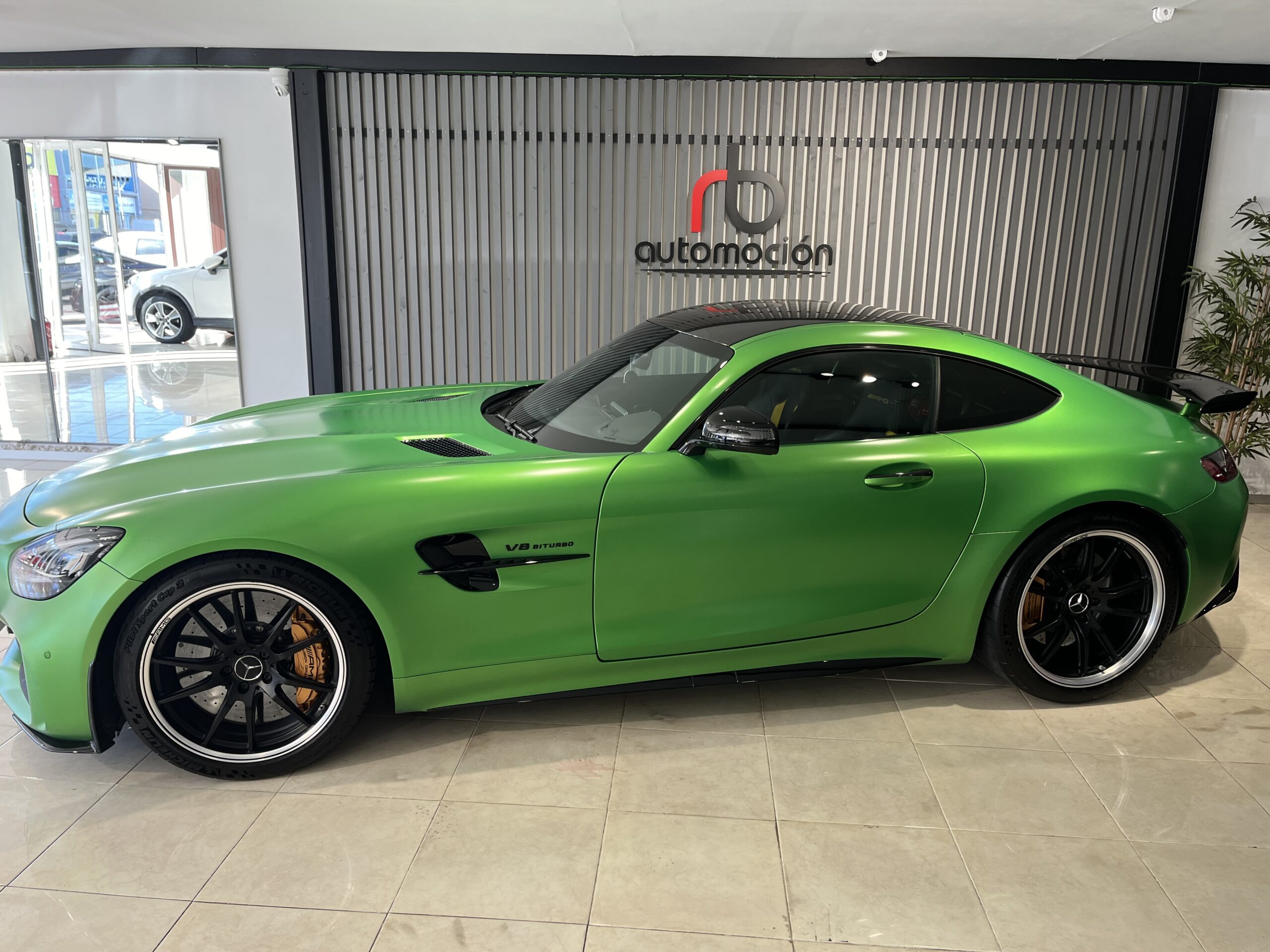 MERCEDES-BENZ Mercedes-AMG GT MercedesAMG GT R Coupe