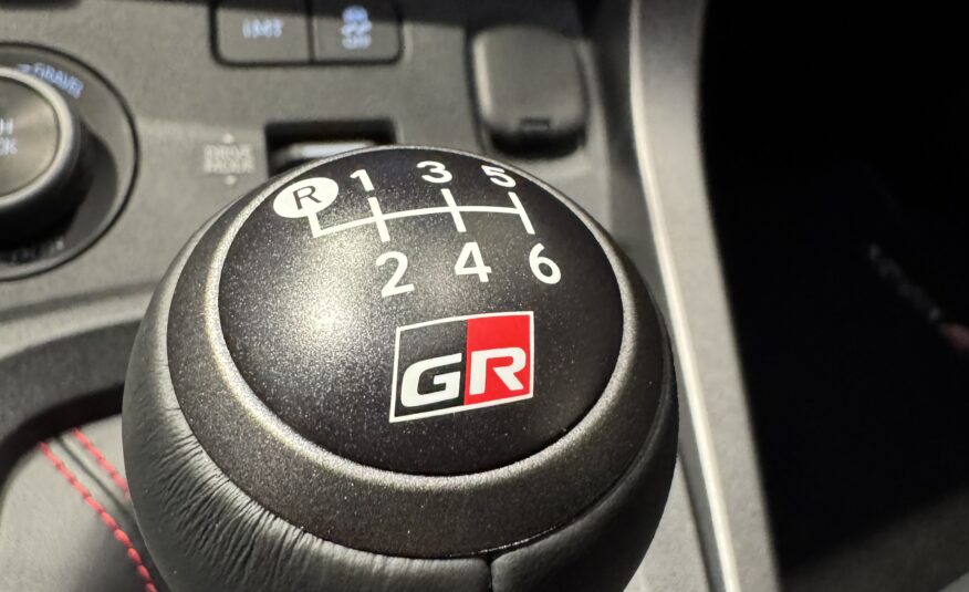 TOYOTA GR Yaris 1.6T 276 MANUAL RZ