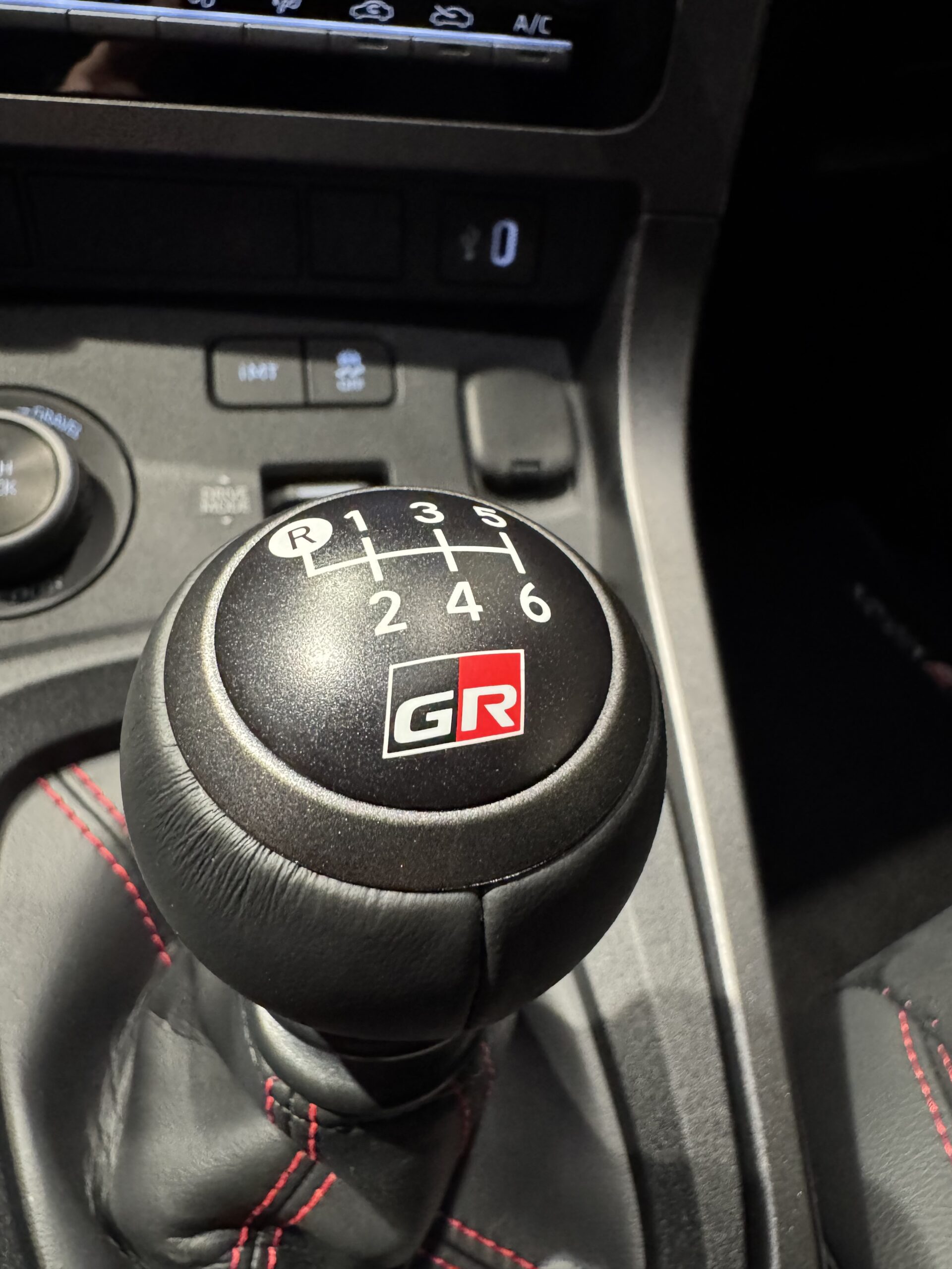 TOYOTA GR Yaris 1.6T 276 MANUAL RZ