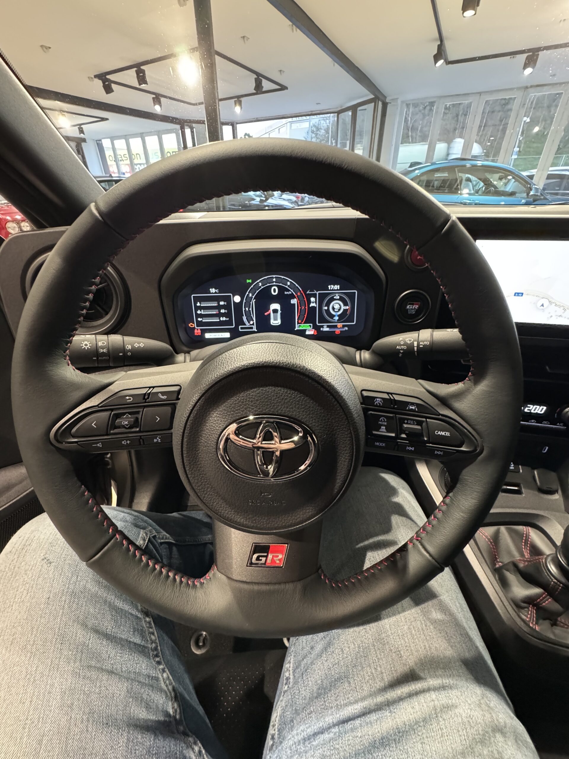 TOYOTA GR Yaris 1.6T 276 MANUAL RZ