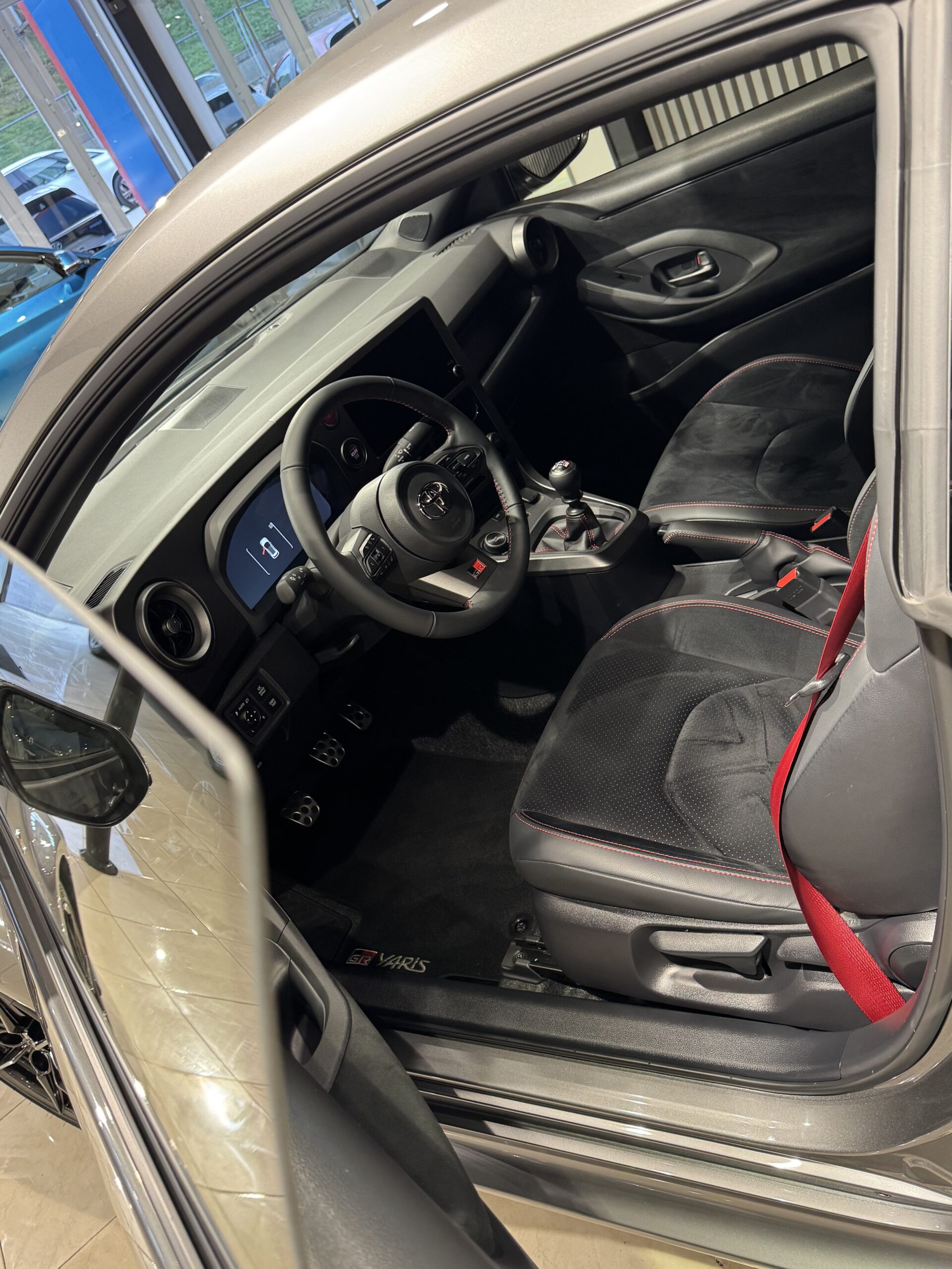 TOYOTA GR Yaris 1.6T 276 MANUAL RZ