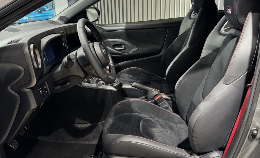 TOYOTA GR Yaris 1.6T 276 MANUAL RZ
