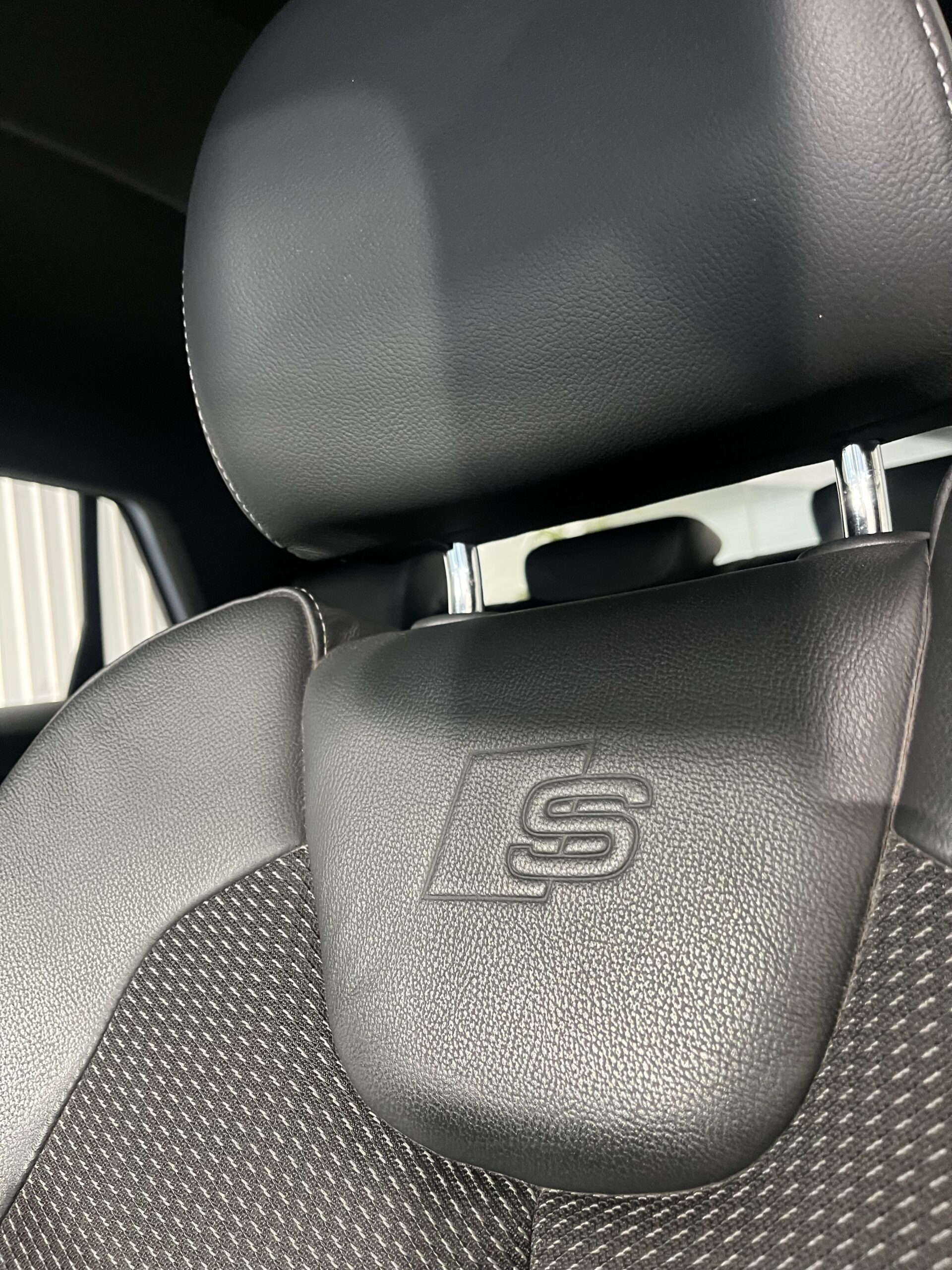 AUDI Q2 S line 35 TFSI S tronic