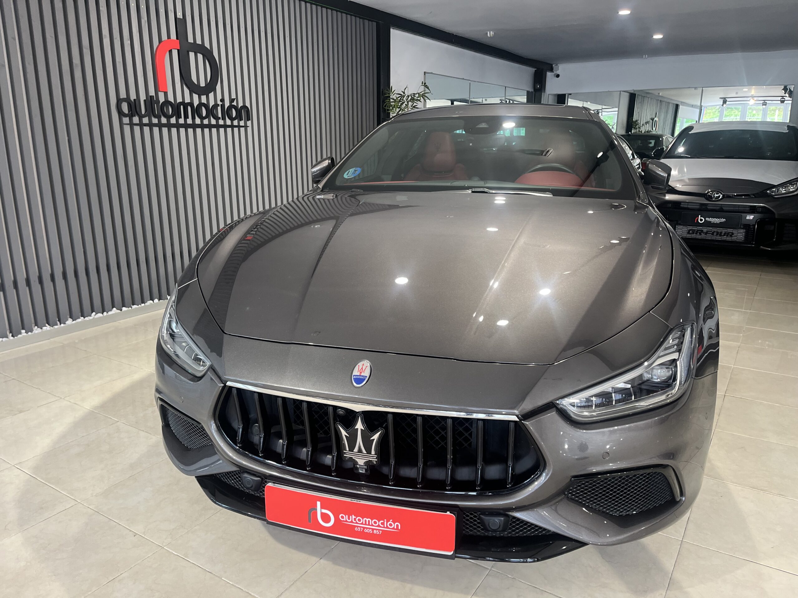 MASERATI Ghibli GranSport 2.0 L4 HybridGasolina