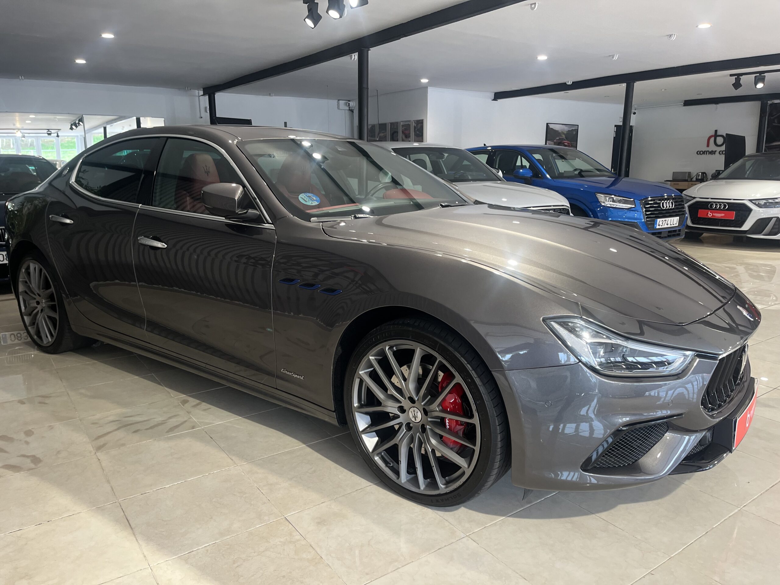 MASERATI Ghibli GranSport 2.0 L4 HybridGasolina