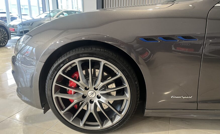 MASERATI Ghibli GranSport 2.0 L4 HybridGasolina