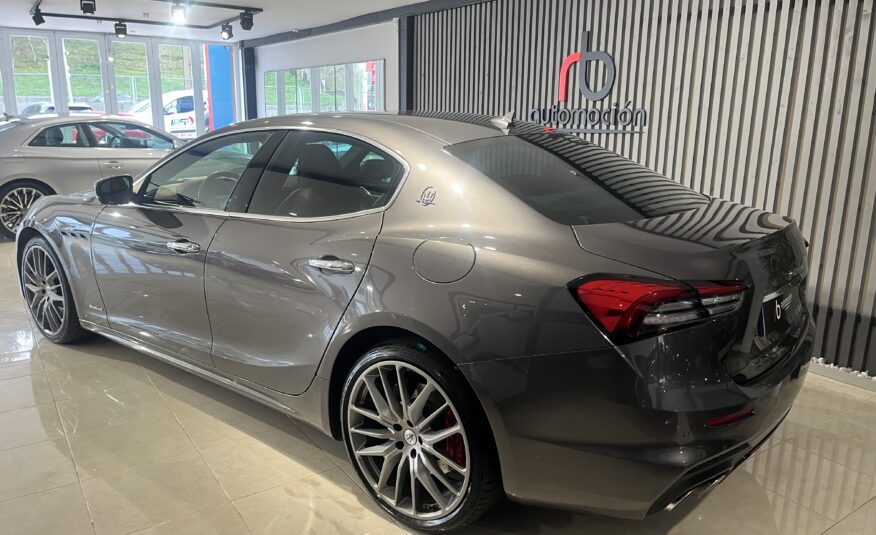 MASERATI Ghibli GranSport 2.0 L4 HybridGasolina
