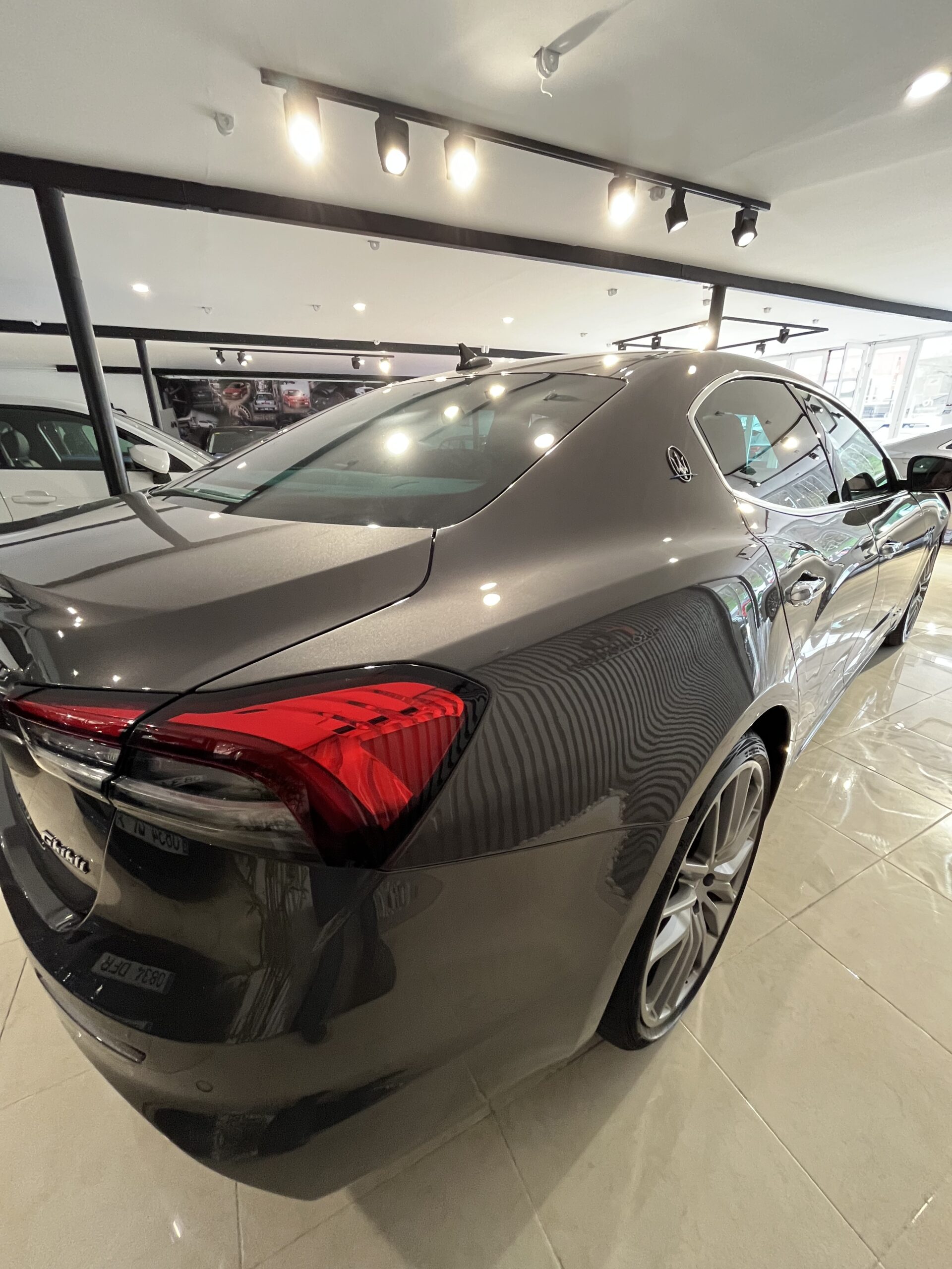 MASERATI Ghibli GranSport 2.0 L4 HybridGasolina