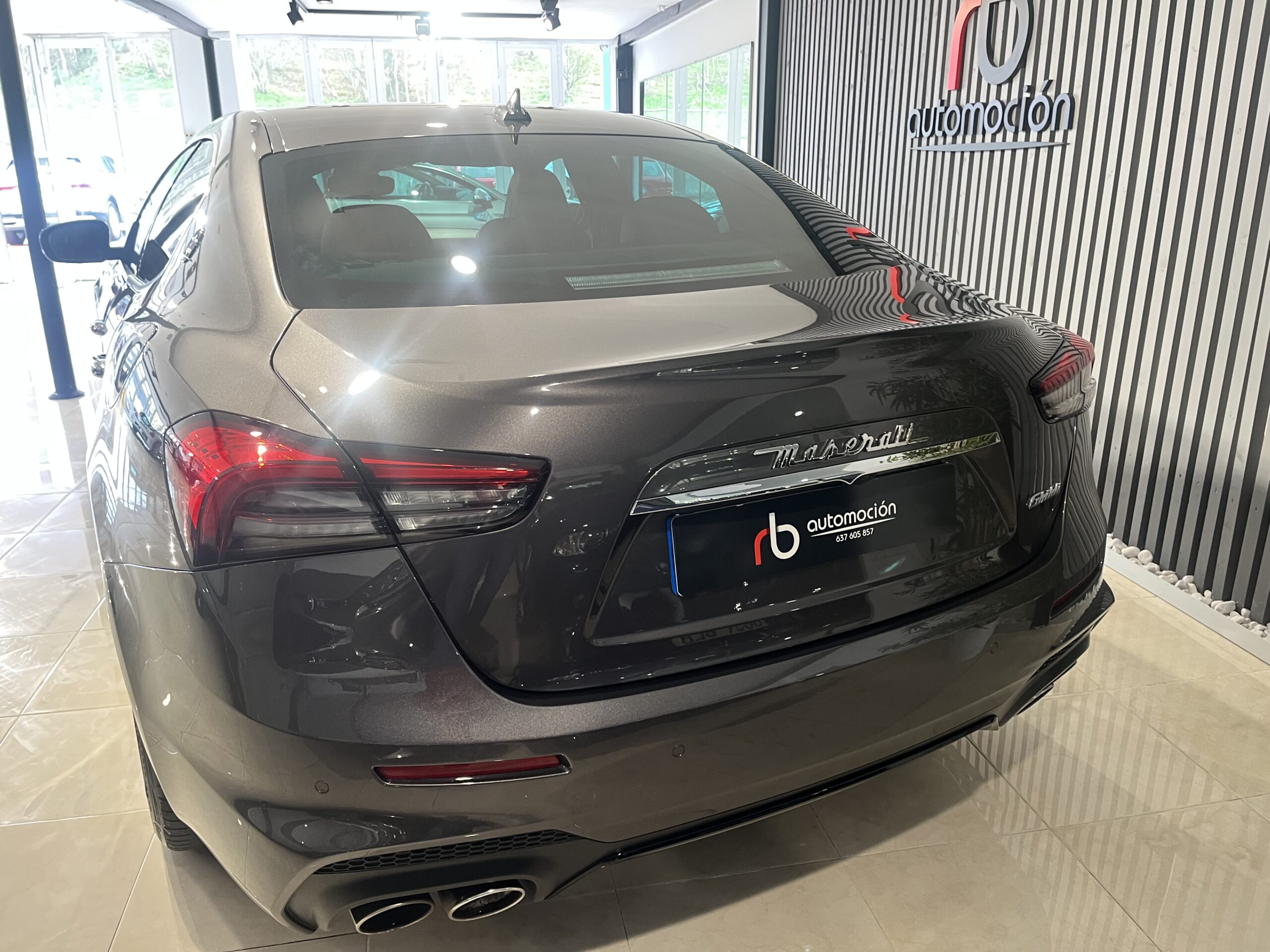MASERATI Ghibli GranSport 2.0 L4 HybridGasolina