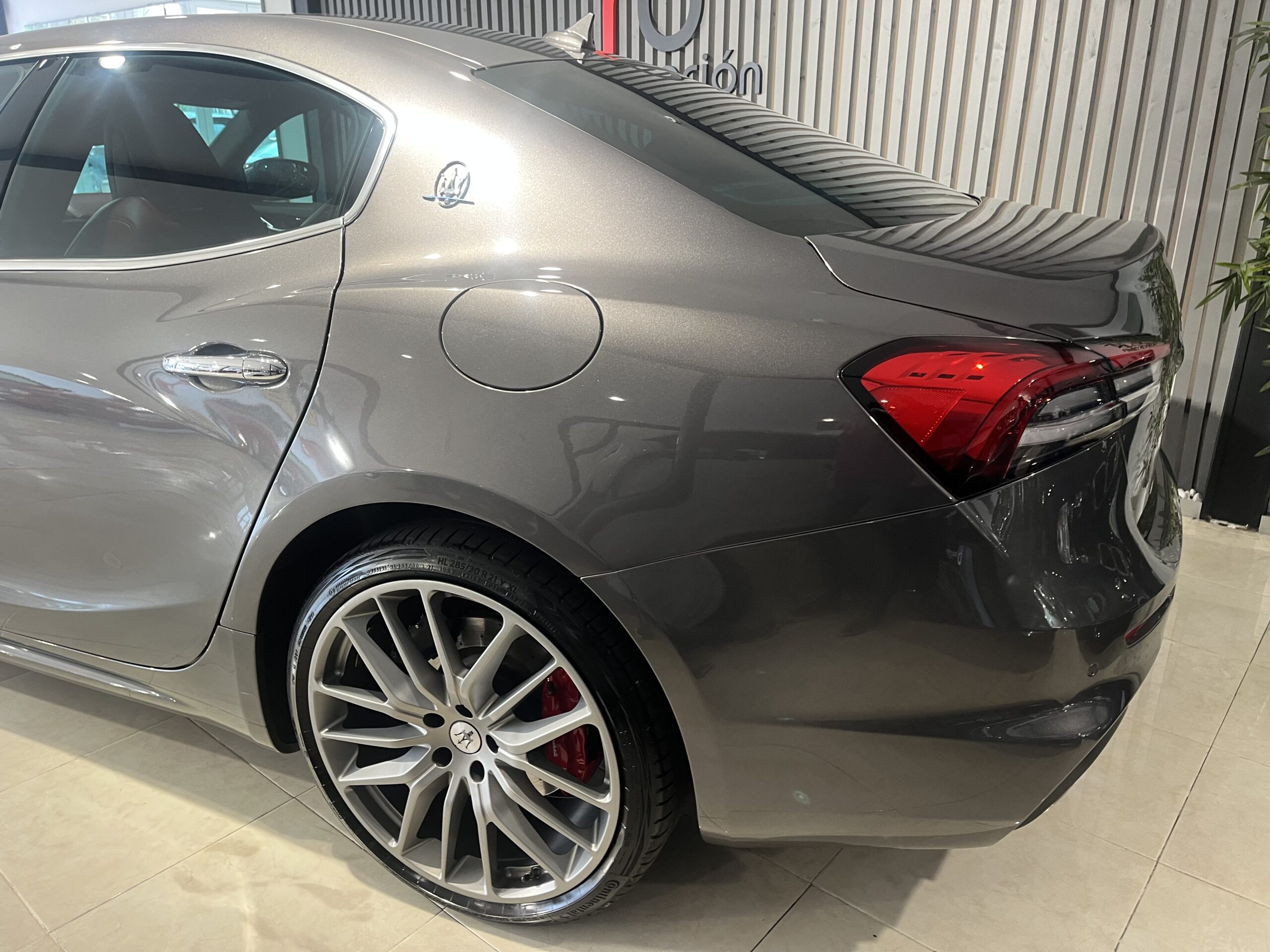 MASERATI Ghibli GranSport 2.0 L4 HybridGasolina