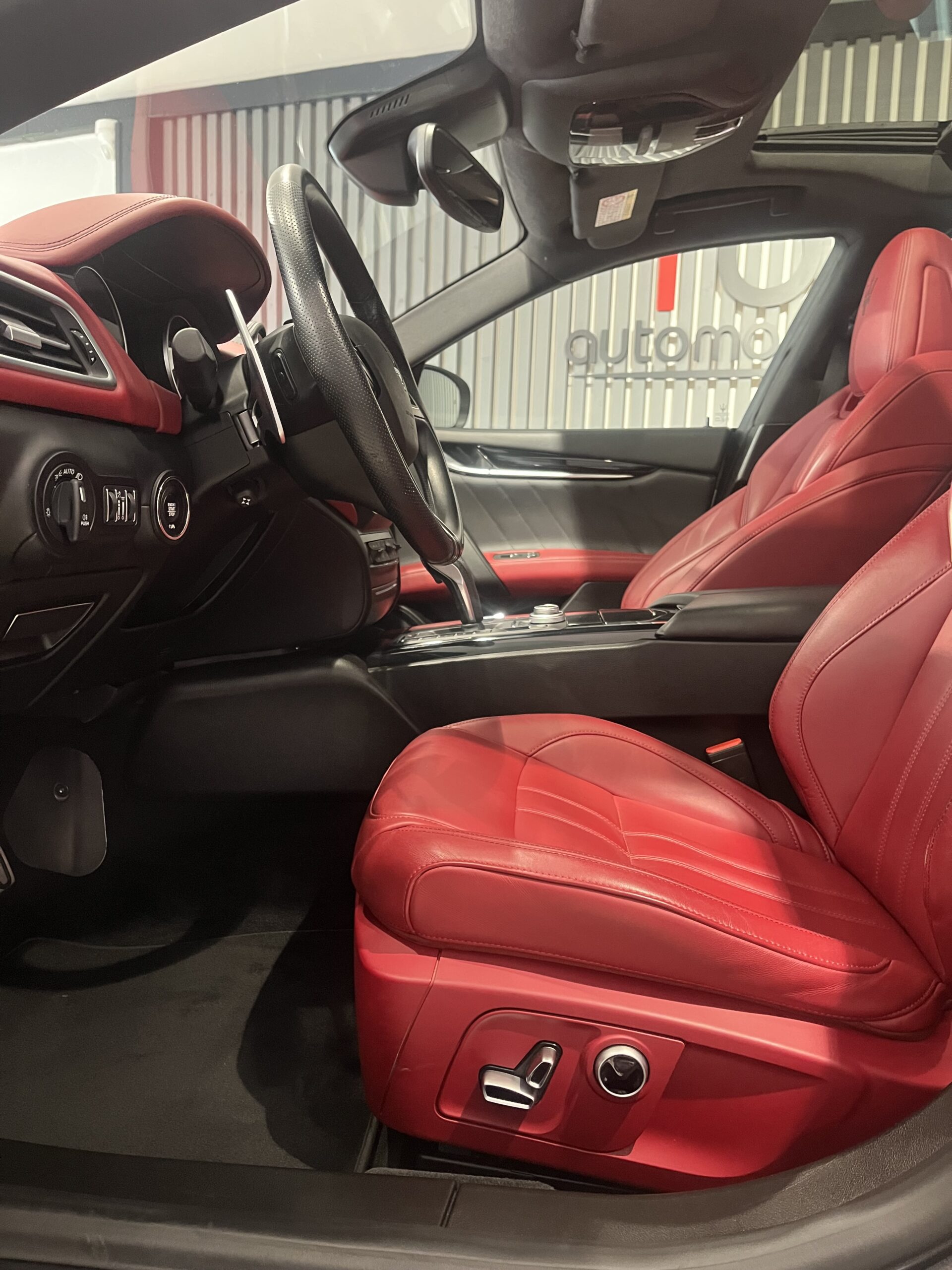 MASERATI Ghibli GranSport 2.0 L4 HybridGasolina