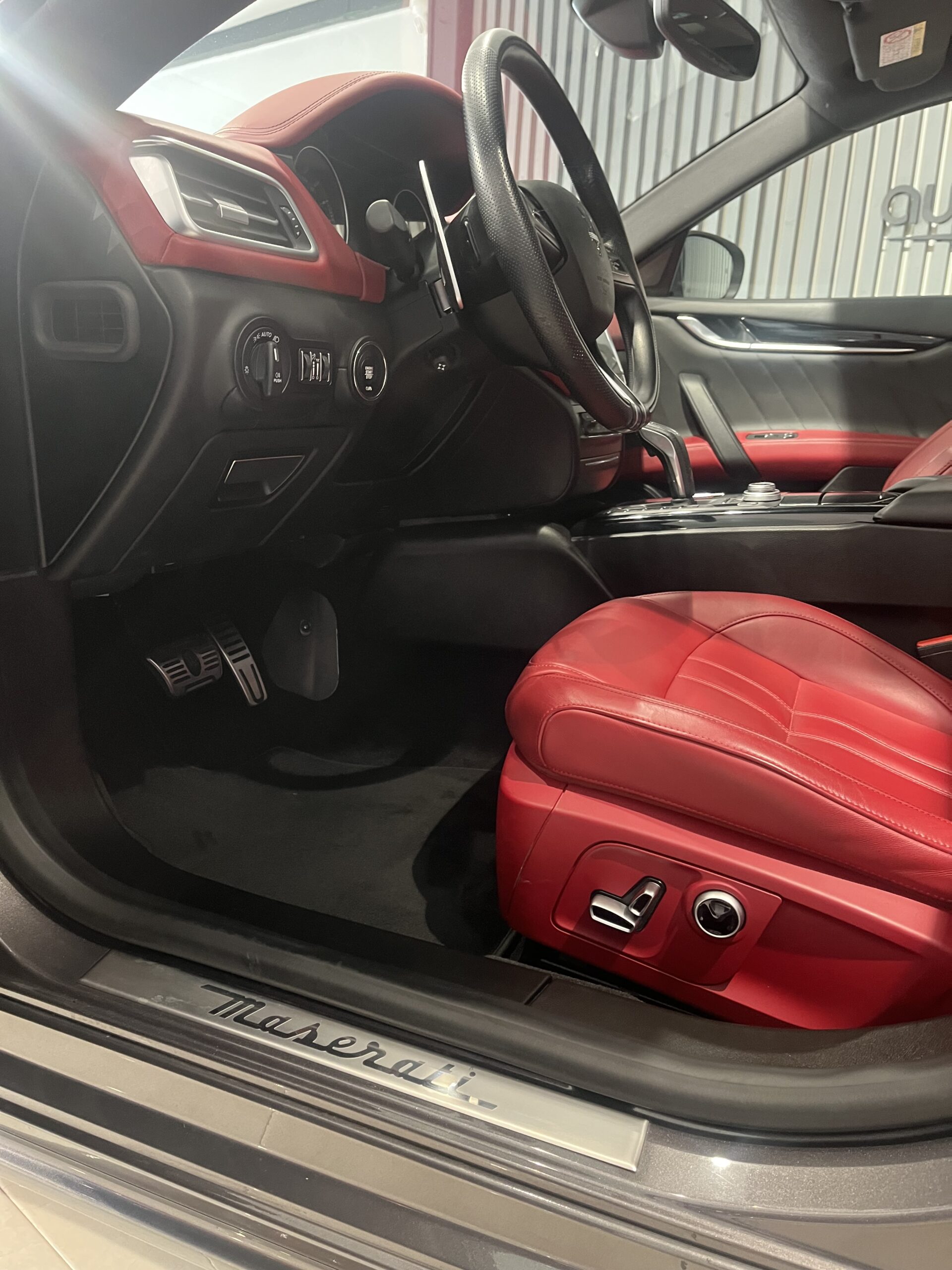 MASERATI Ghibli GranSport 2.0 L4 HybridGasolina