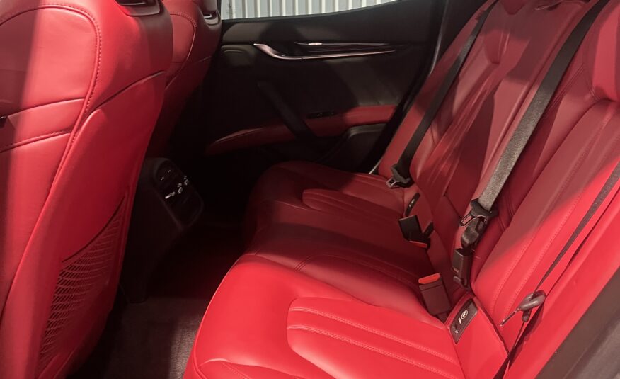 MASERATI Ghibli GranSport 2.0 L4 HybridGasolina