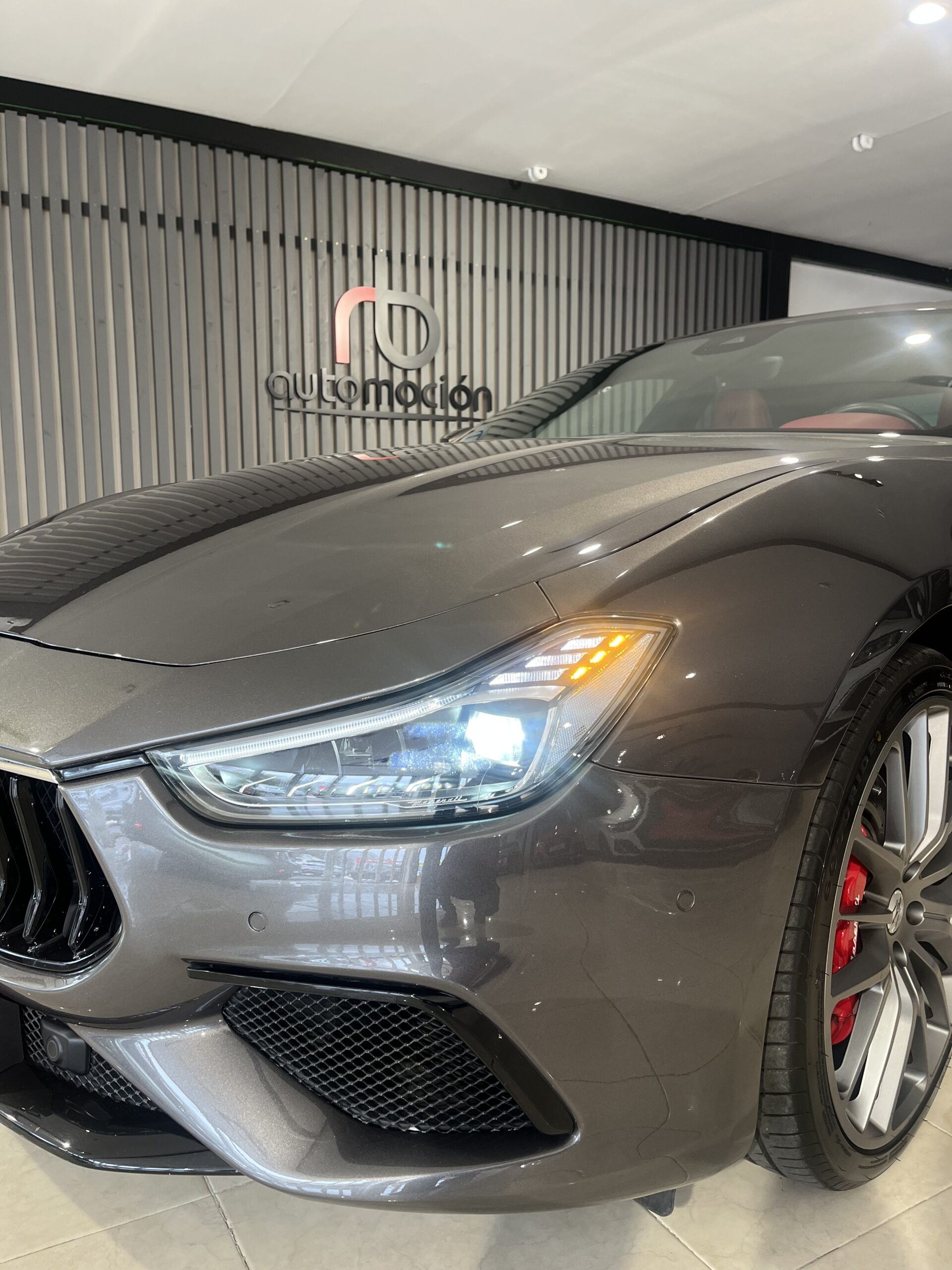MASERATI Ghibli GranSport 2.0 L4 HybridGasolina