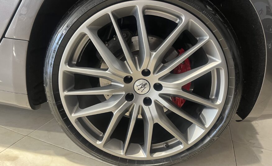 MASERATI Ghibli GranSport 2.0 L4 HybridGasolina
