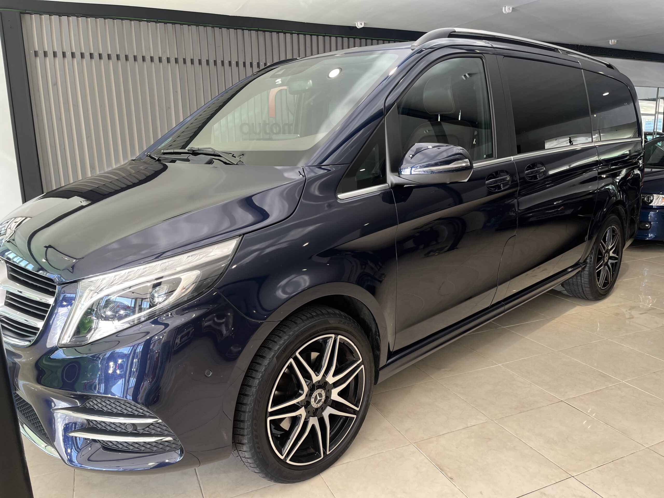 MERCEDES-BENZ Clase V 250 d Avantgarde Largo