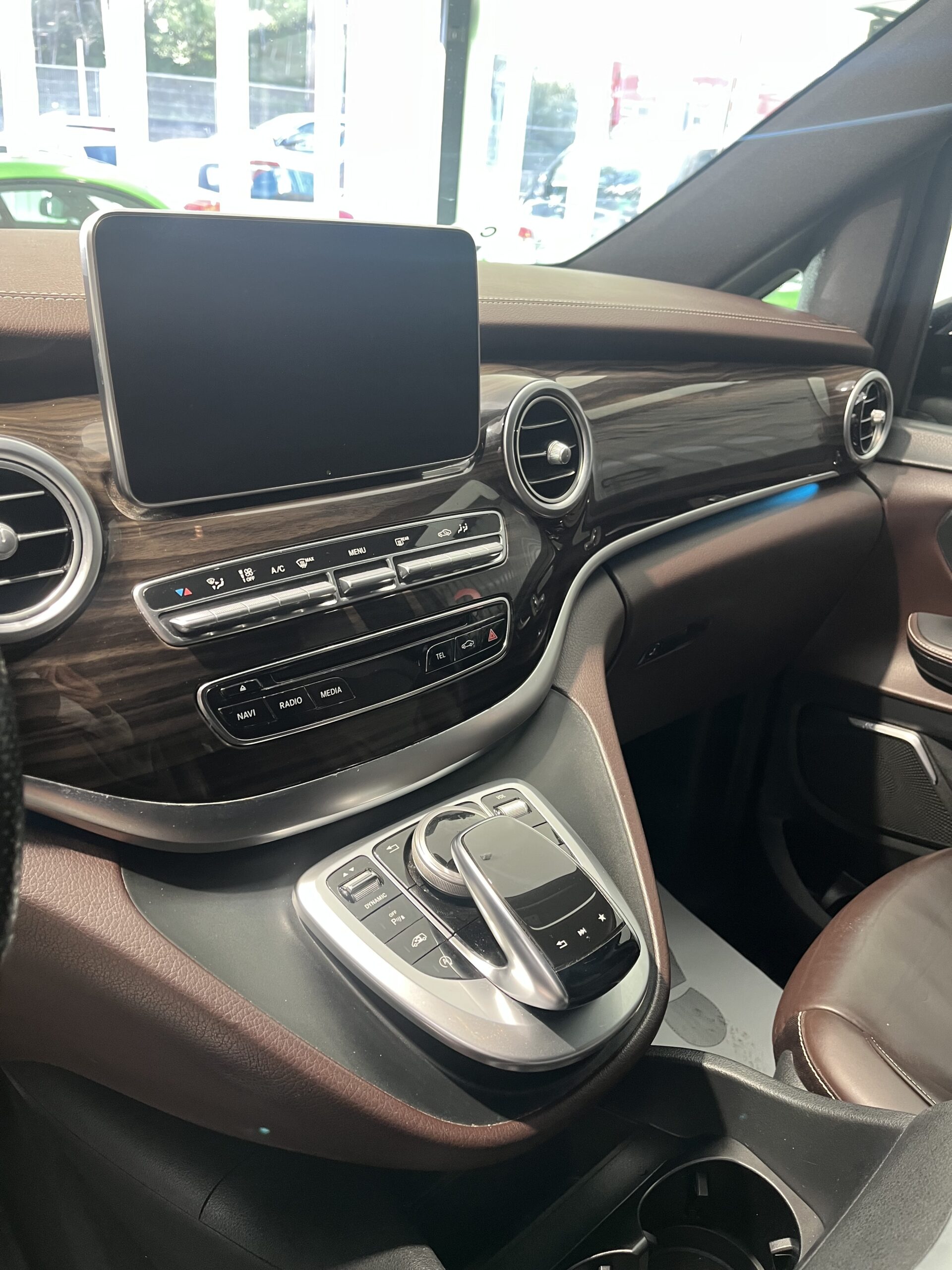 MERCEDES-BENZ Clase V 250 d Avantgarde Largo