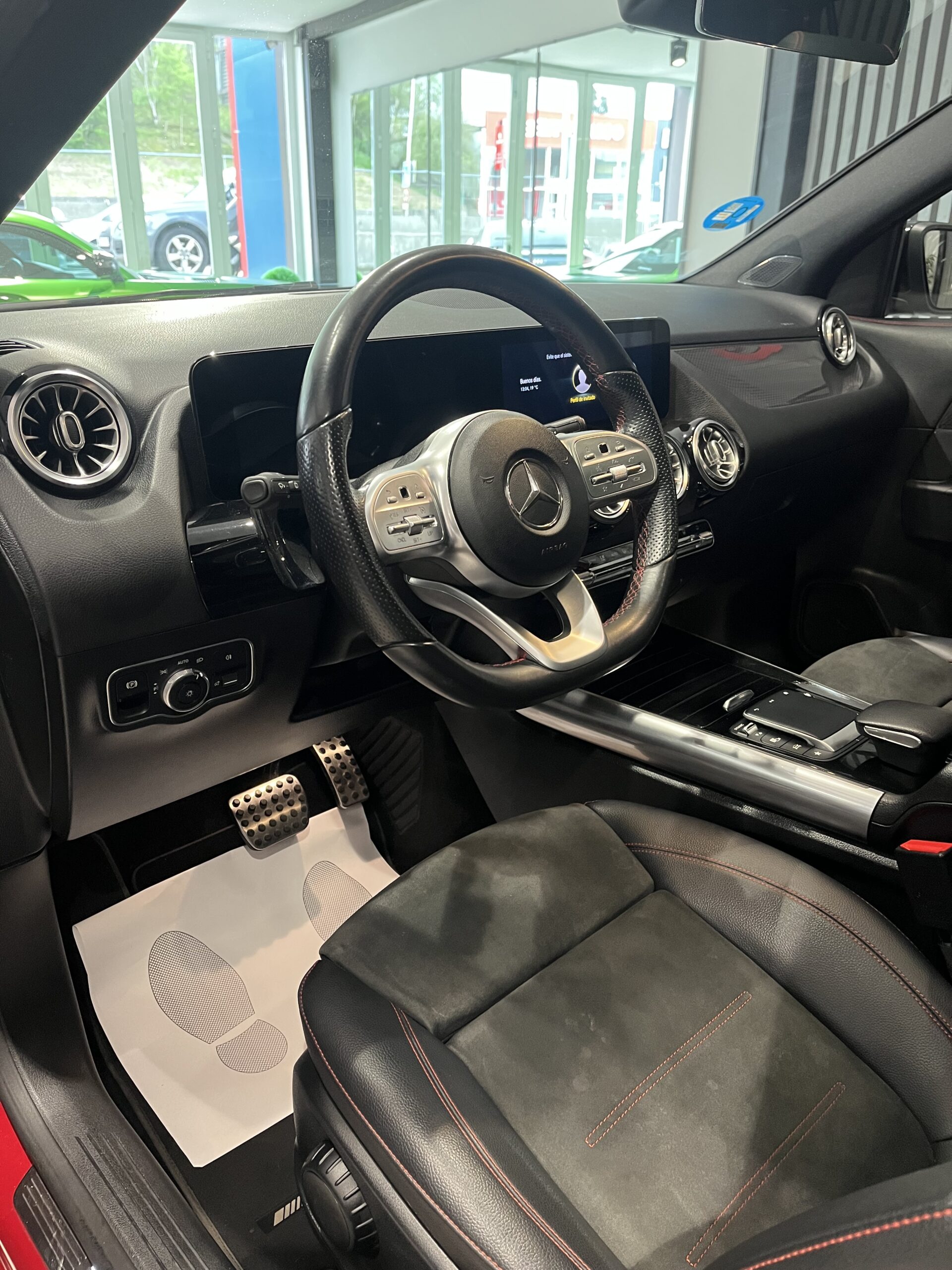 MERCEDES-BENZ GLA GLA 250 e