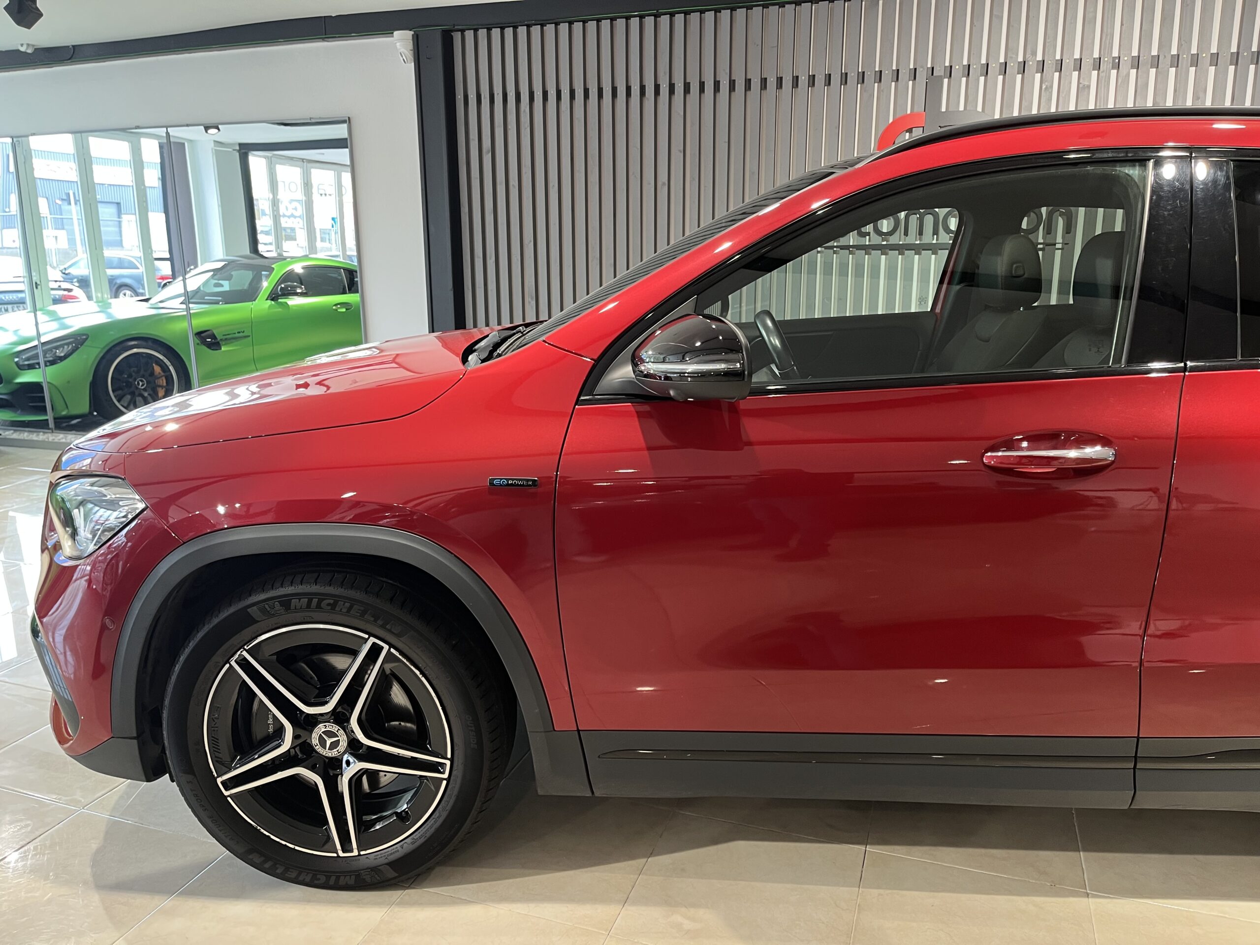 MERCEDES-BENZ GLA GLA 250 e