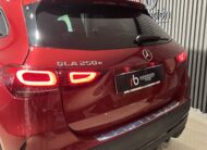 MERCEDES-BENZ GLA GLA 250 e
