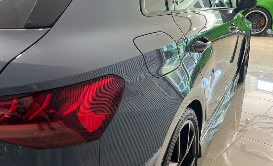 AUDI – A3 RS3 Sportback TFSI 294kW quattro S tron