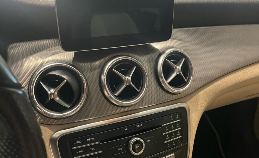 Mercedes-Benz CLA 220 CDI AMG Line-11/2017