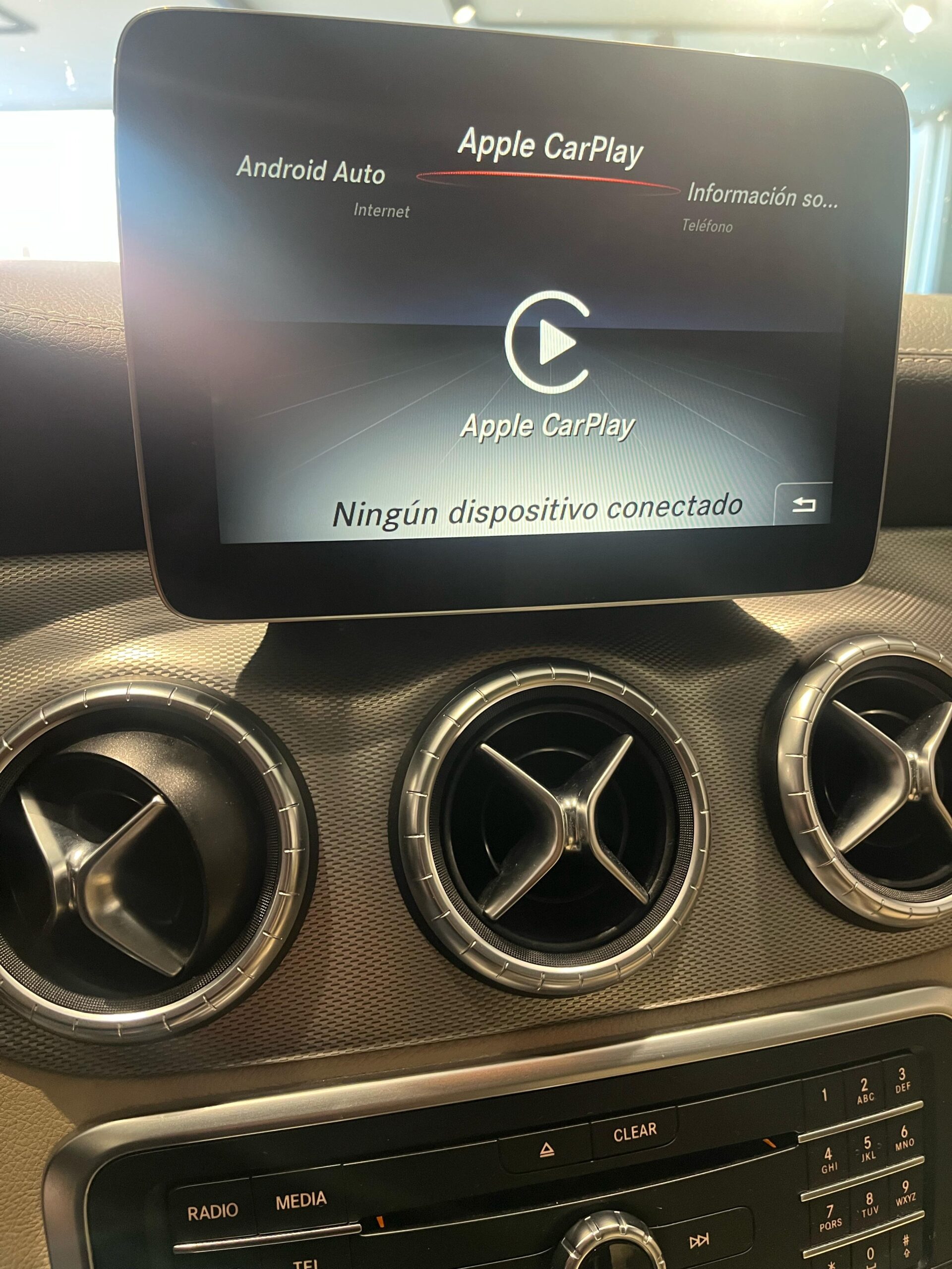 Mercedes-Benz CLA 220 CDI AMG Line-11/2017