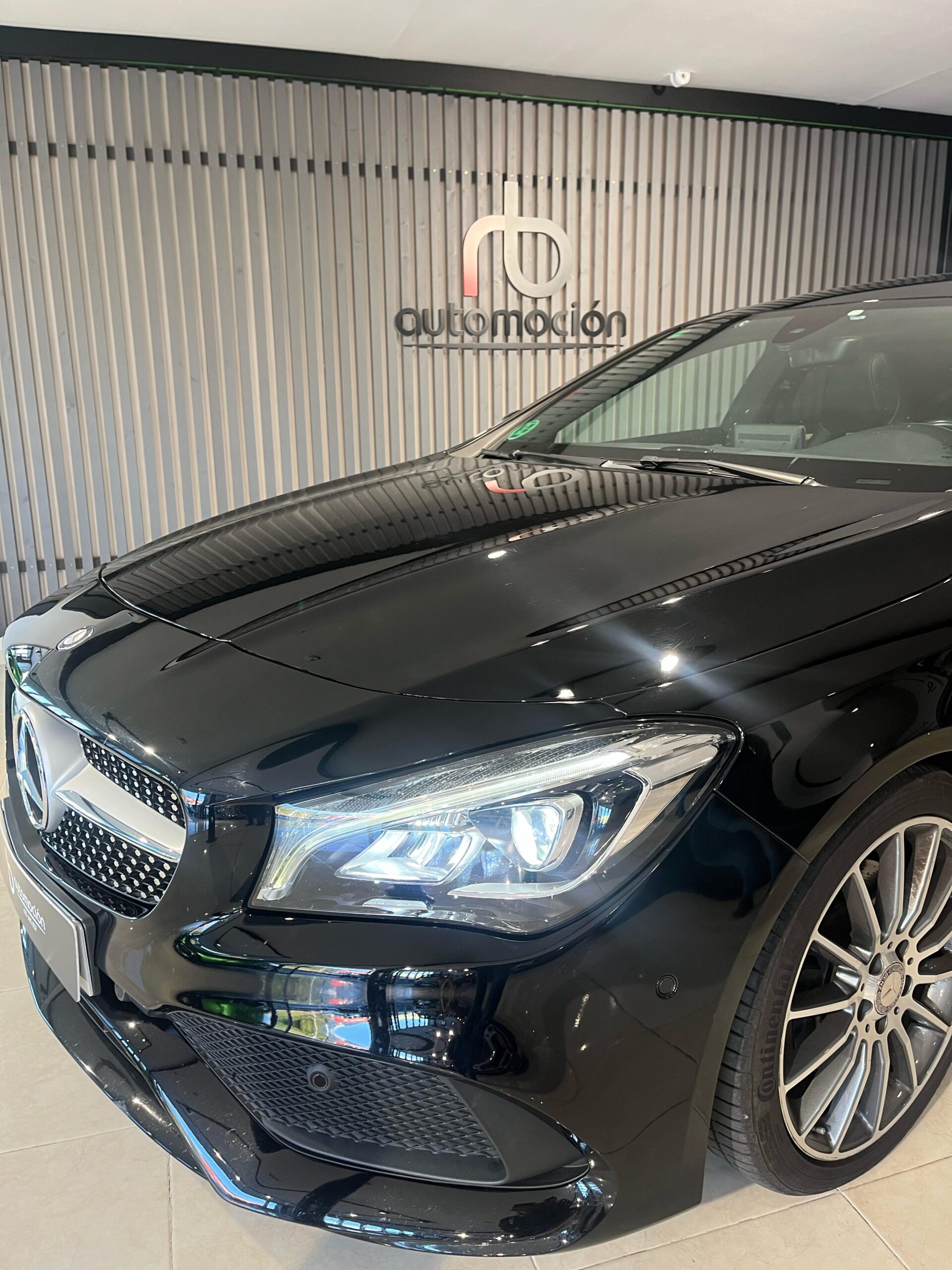 Mercedes-Benz CLA 220 CDI AMG Line-11/2017