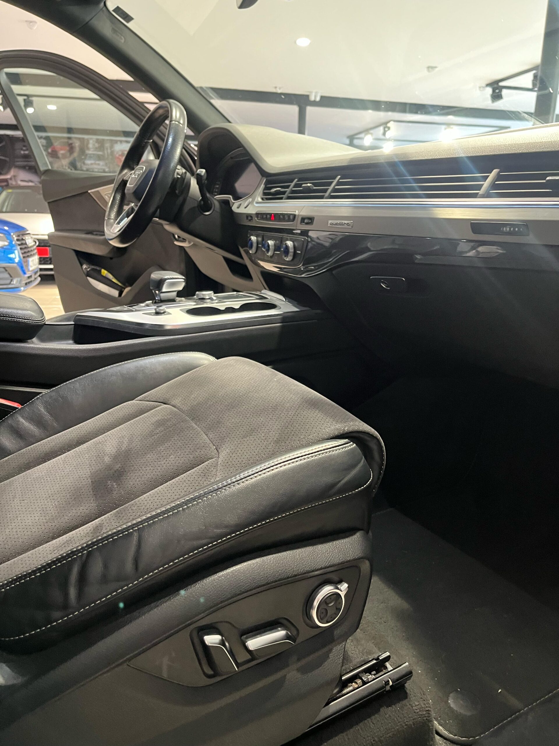 AUDI – Q7 3.0 TDI 272CV quattro tiptronic Sport