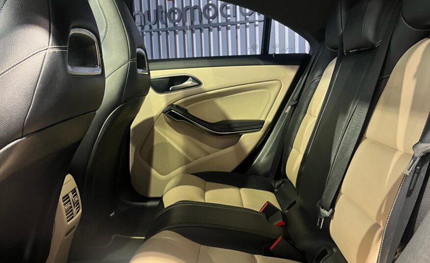 Mercedes-Benz CLA 220 CDI AMG Line-11/2017