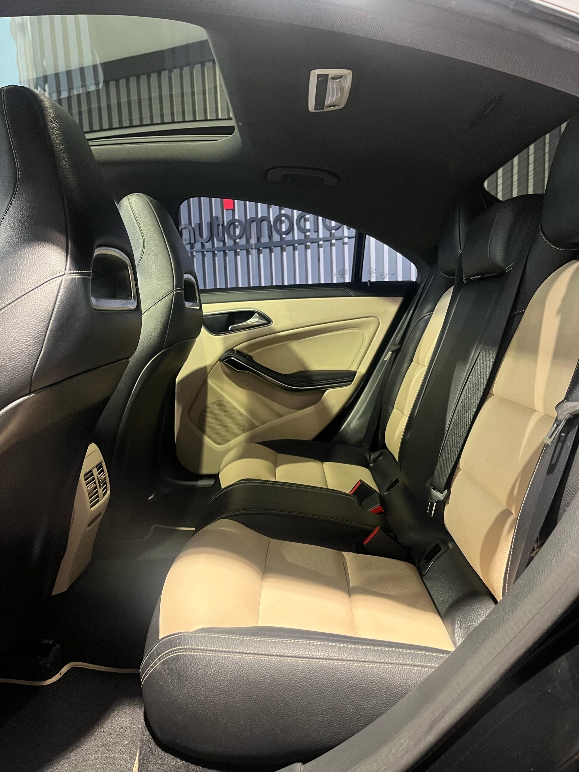 Mercedes-Benz CLA 220 CDI AMG Line-11/2017