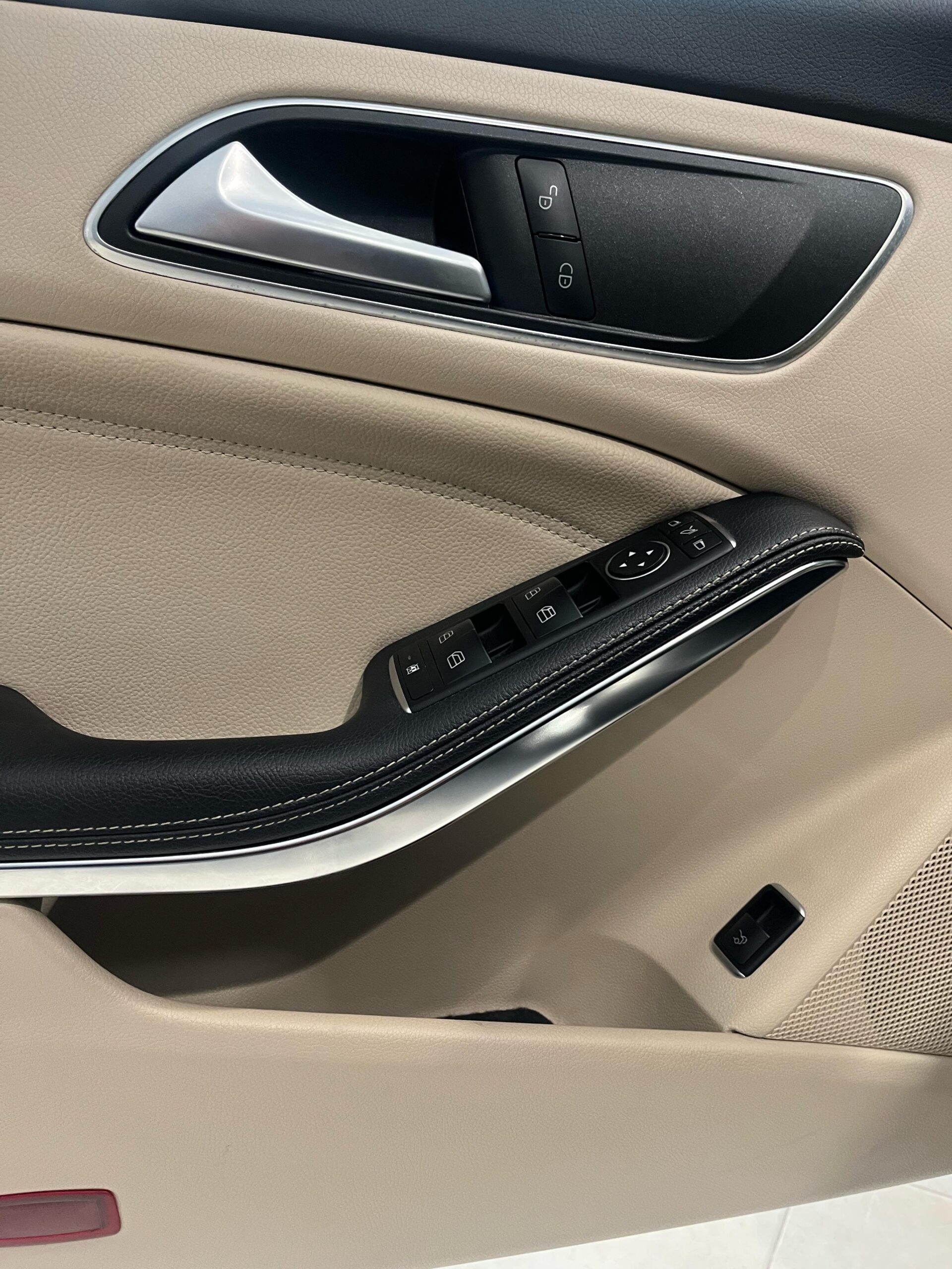 Mercedes-Benz CLA 220 CDI AMG Line-11/2017