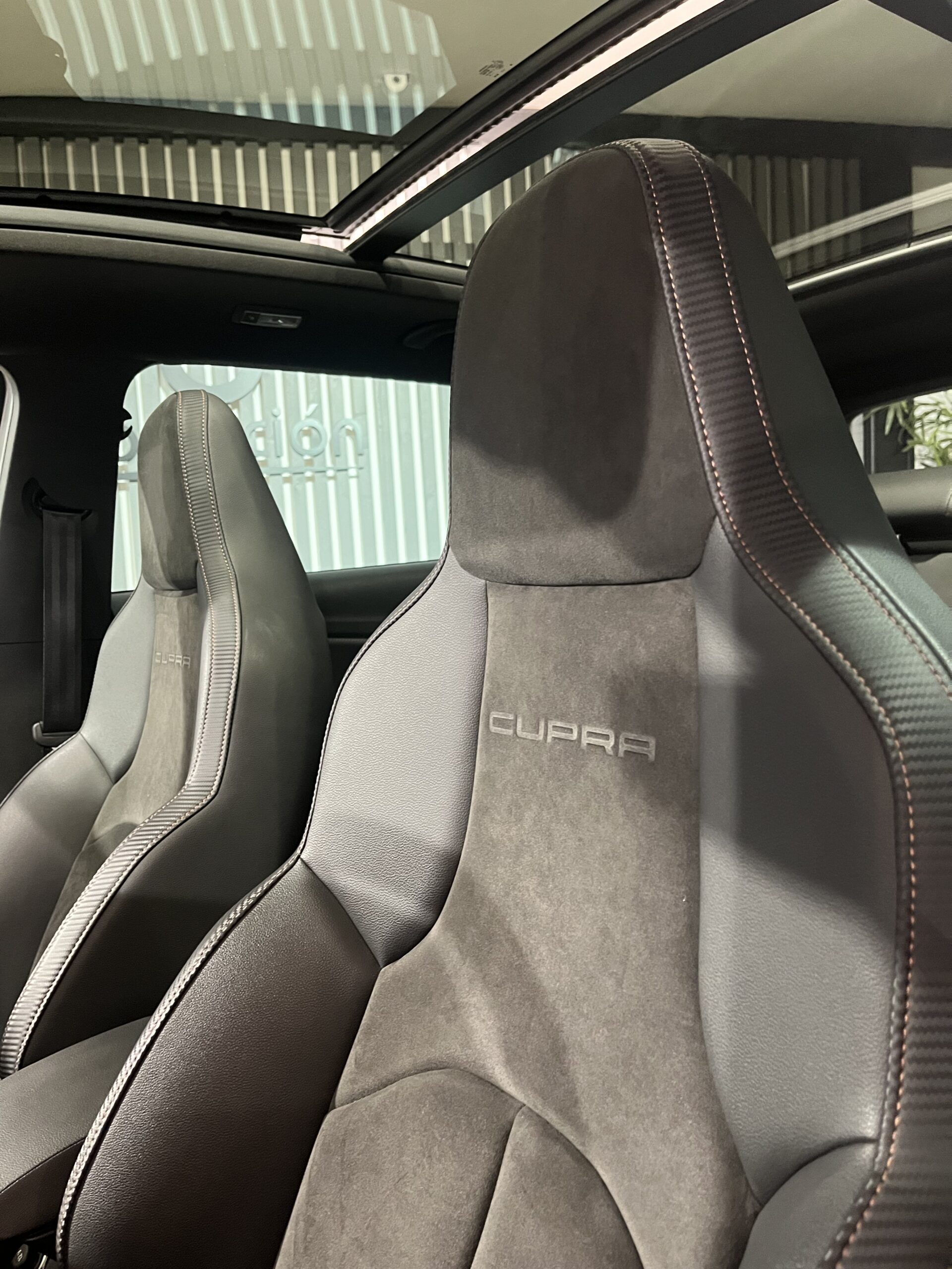 SEAT Leon ST 2.0 TSI 4Drive DSG SS Cupra