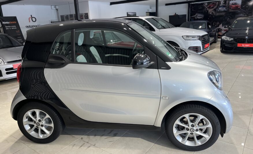 SMART Fortwo Coupe 66 Passion