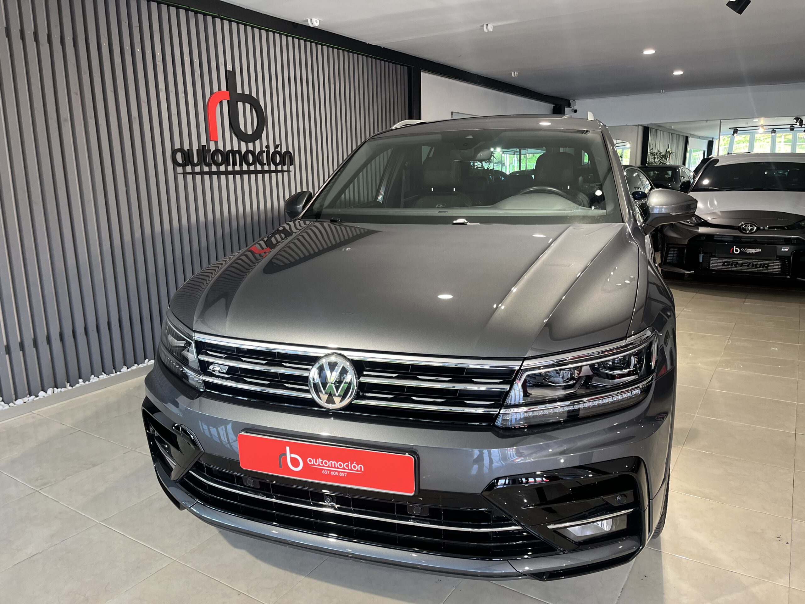 VOLKSWAGEN Tiguan Sport 1.4 TSI 4Motion DSG