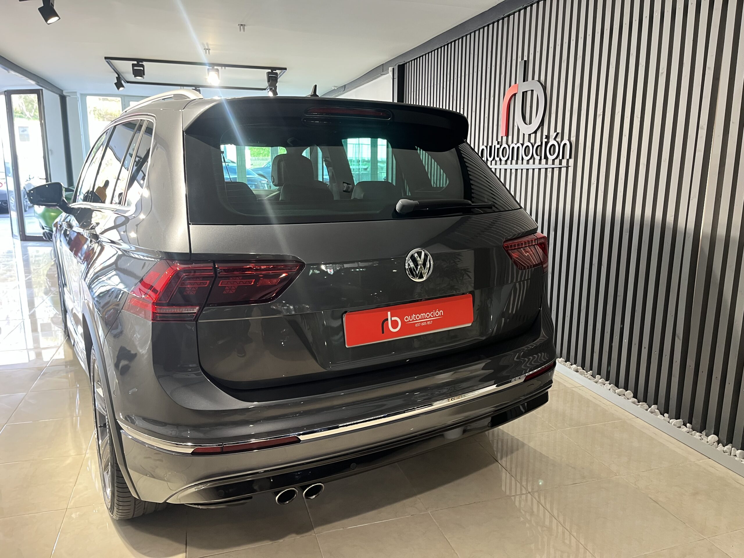 VOLKSWAGEN Tiguan Sport 1.4 TSI 4Motion DSG