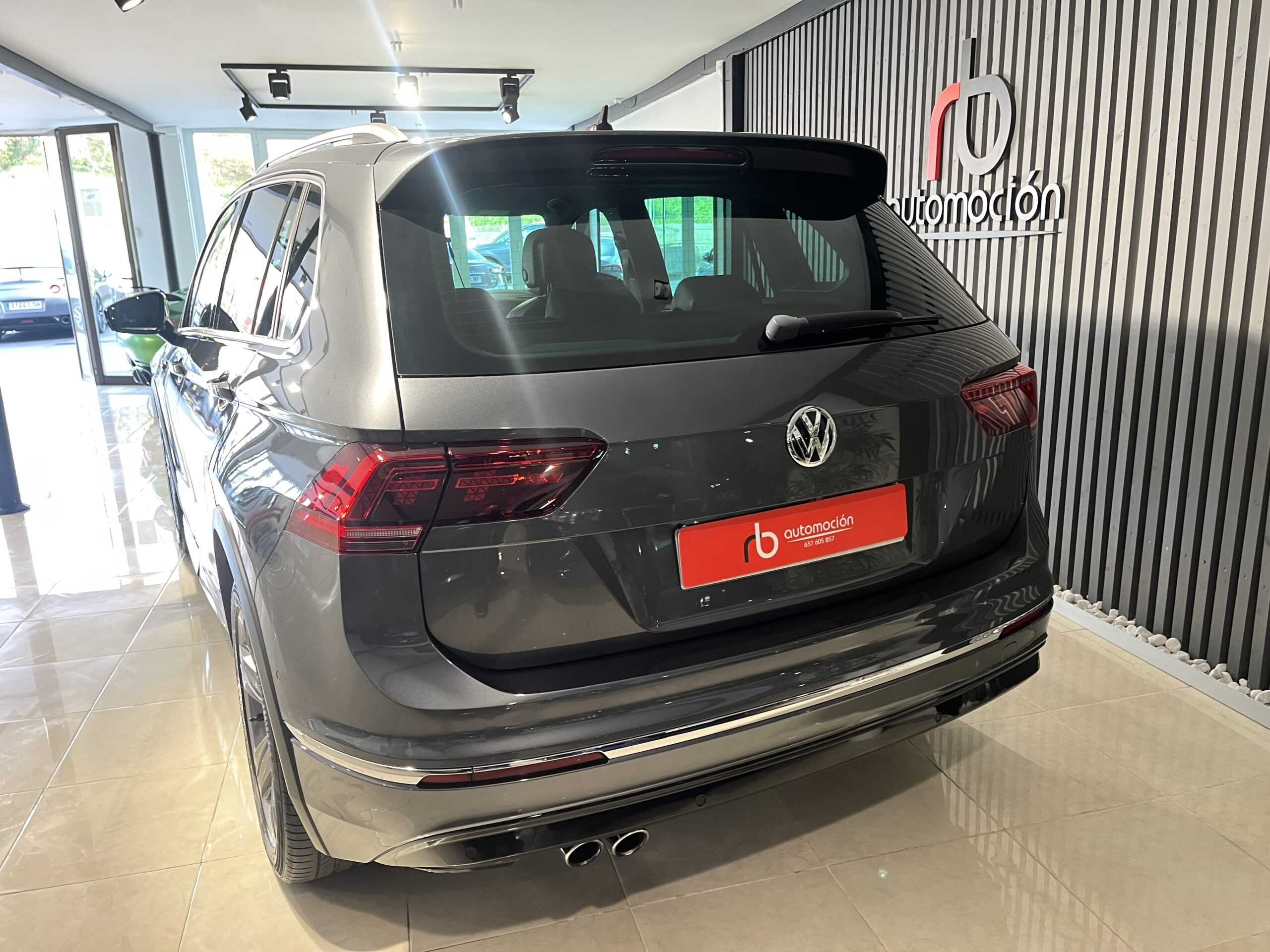 VOLKSWAGEN Tiguan Sport 1.4 TSI 4Motion DSG