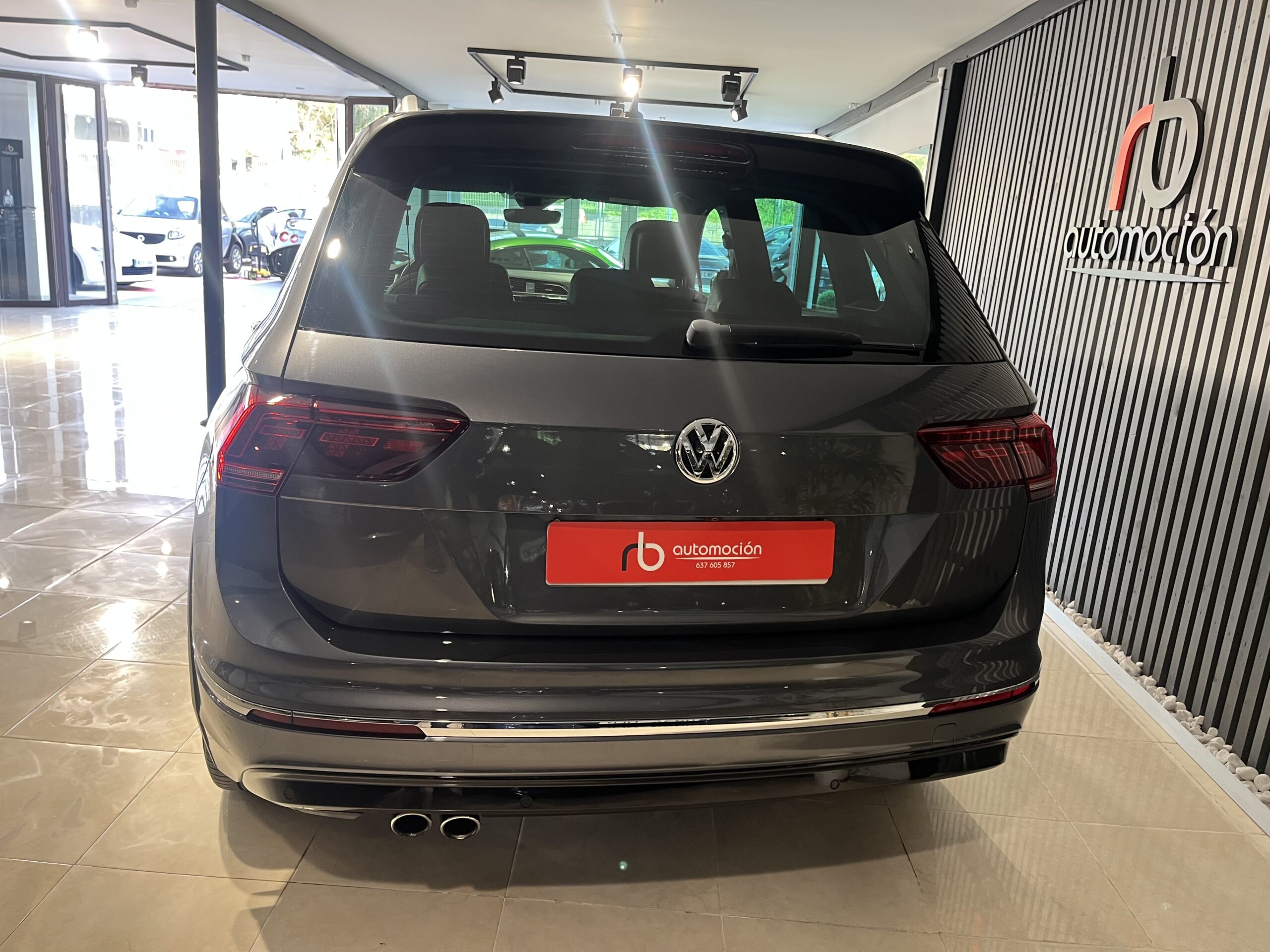 VOLKSWAGEN Tiguan Sport 1.4 TSI 4Motion DSG