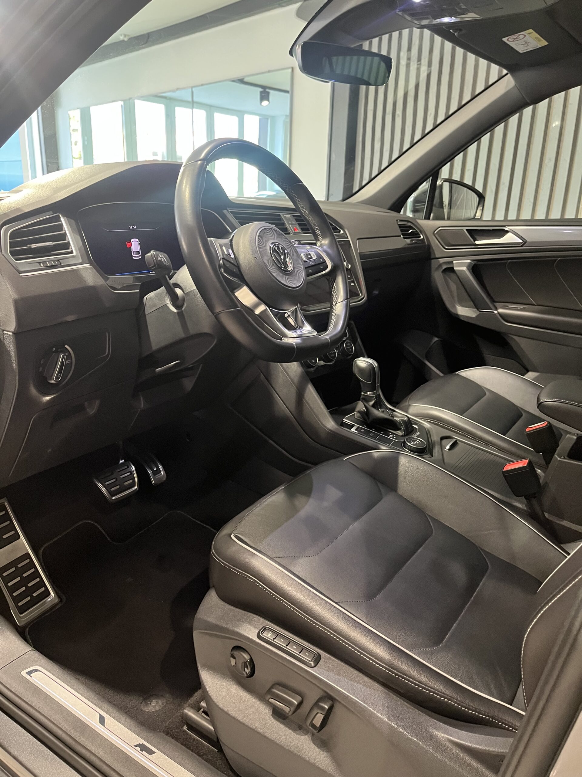 VOLKSWAGEN Tiguan Sport 1.4 TSI 4Motion DSG