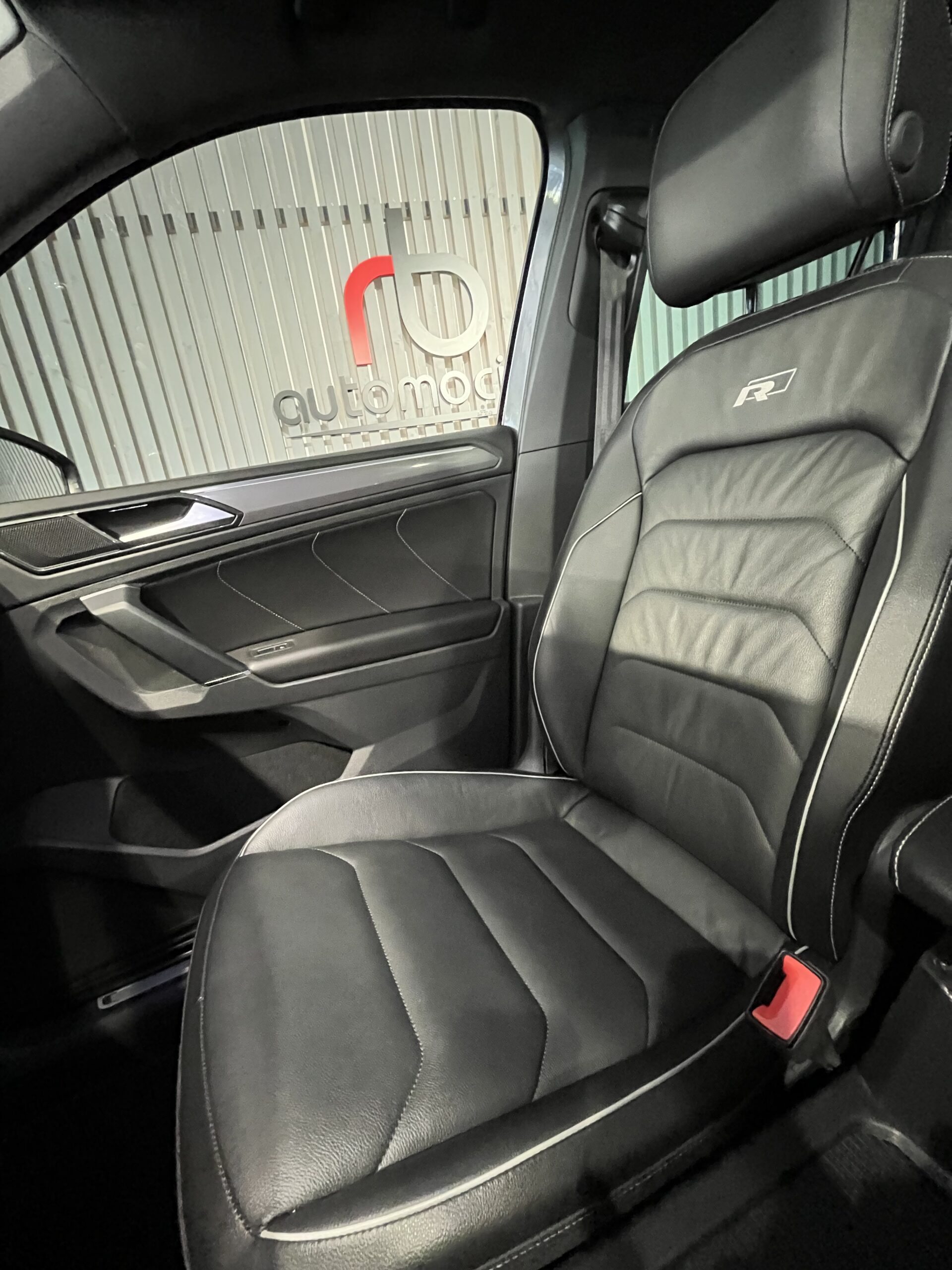 VOLKSWAGEN Tiguan Sport 1.4 TSI 4Motion DSG