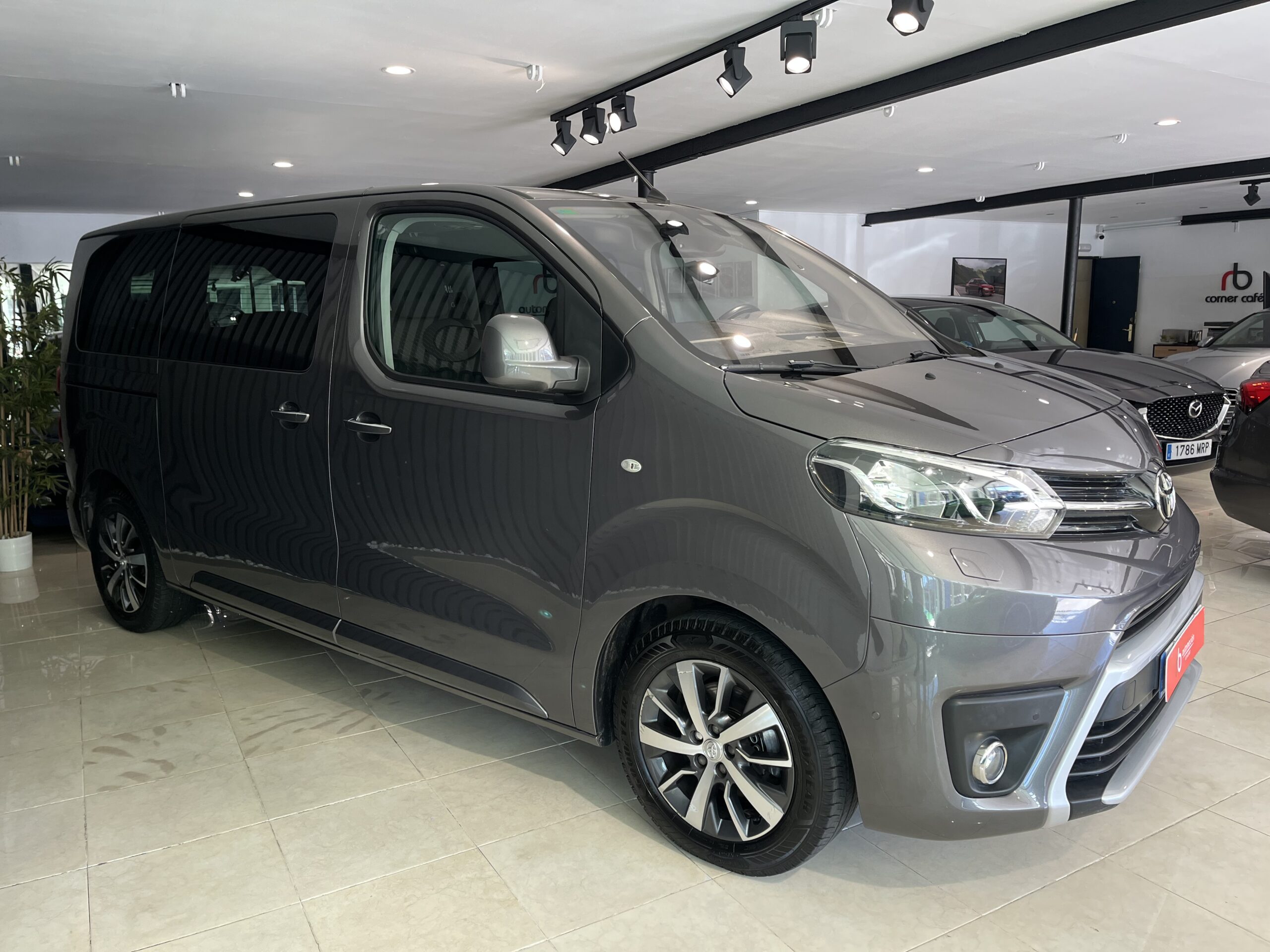 TOYOTA Proace Verso 2.0D FAMILY ADVANCE L1