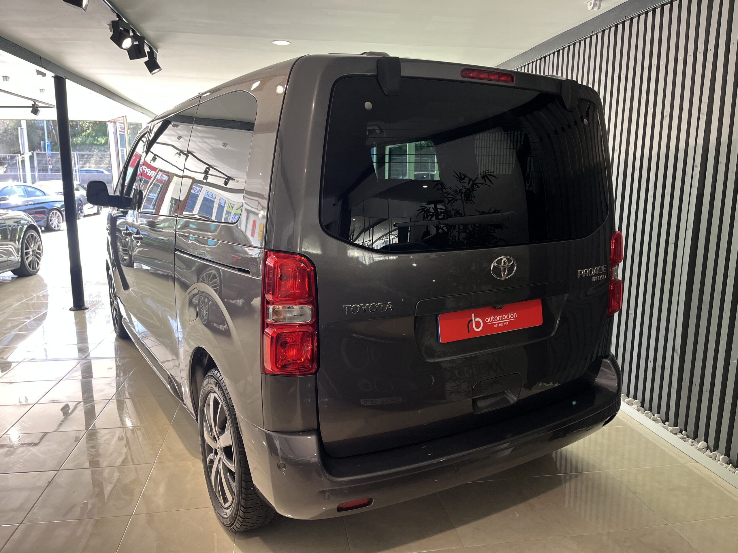 TOYOTA Proace Verso 2.0D FAMILY ADVANCE L1