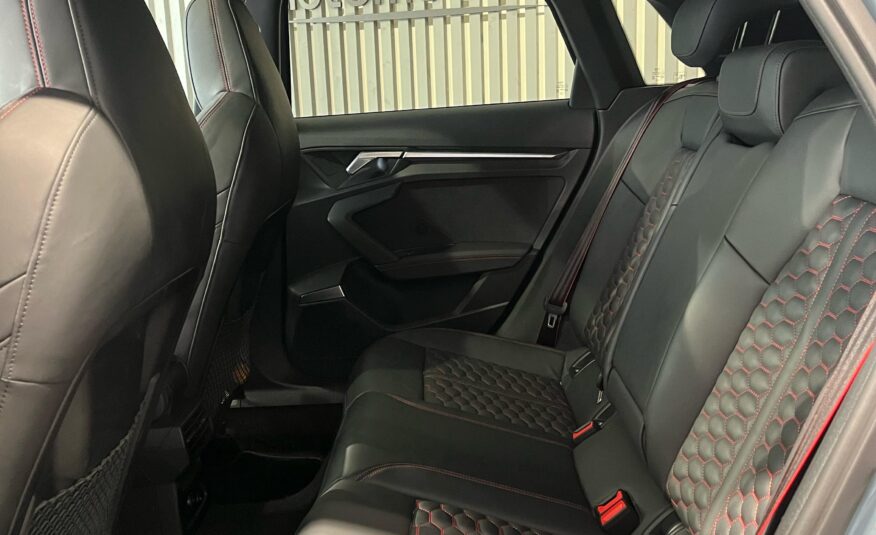 AUDI – A3 RS3 Sportback TFSI 294kW quattro S tron